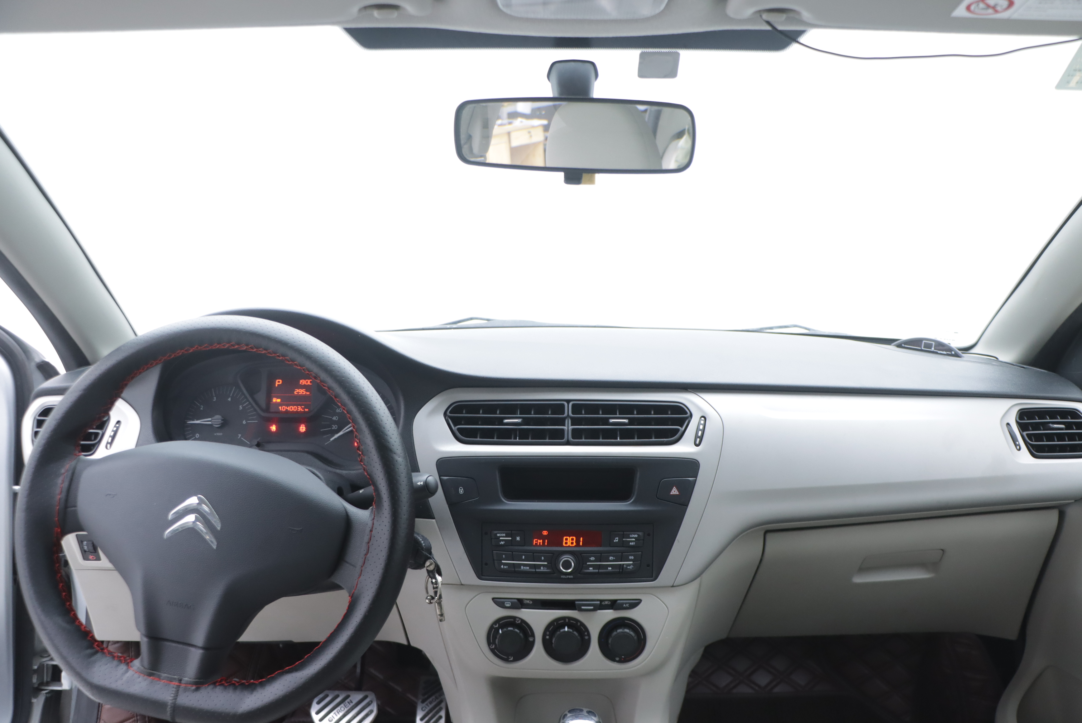 Citroen C-Elysée 2015 #12 Citroen C-Elysée 2015 car image #12