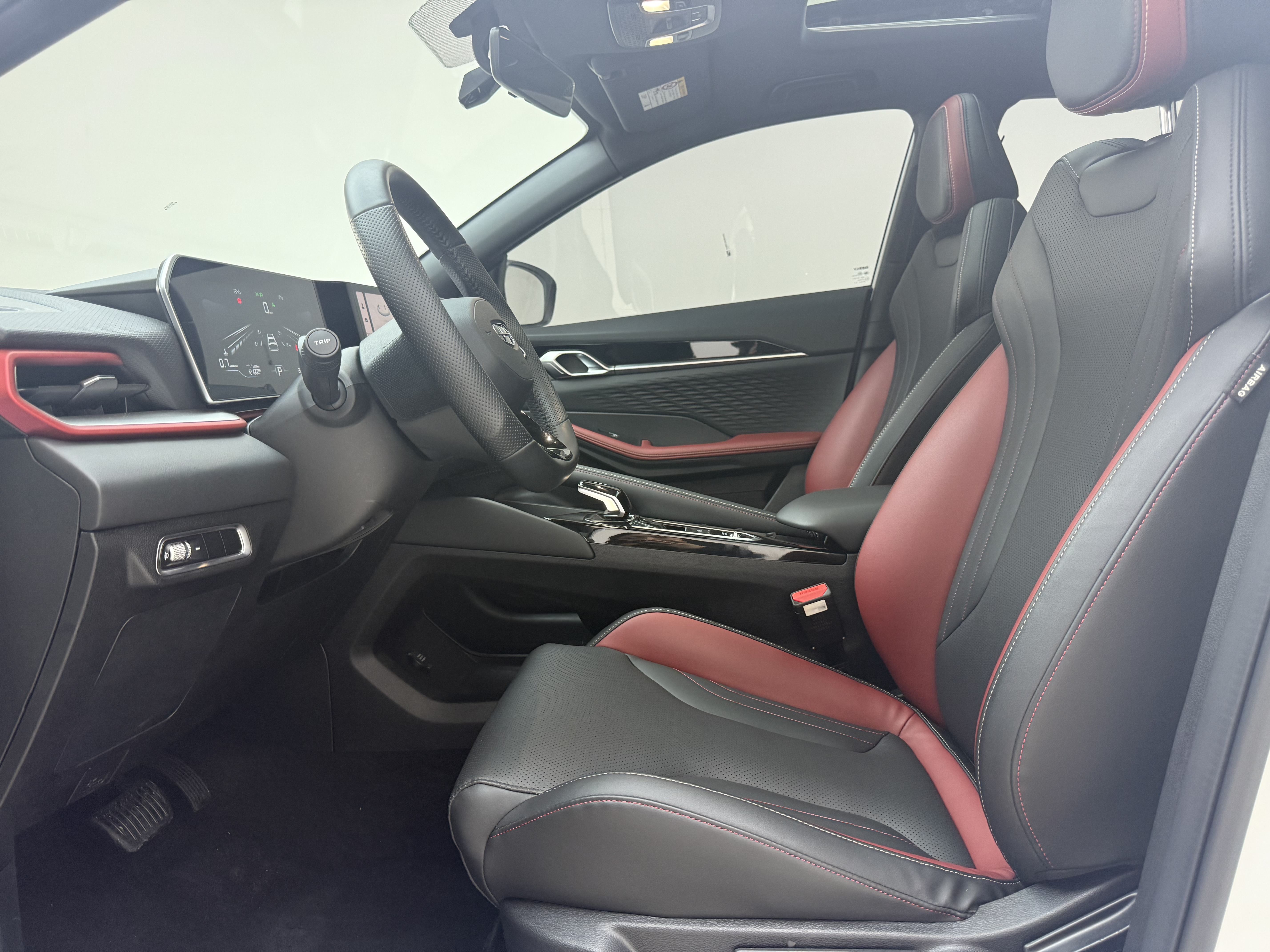 Coolray 2023 immagine di auto #12