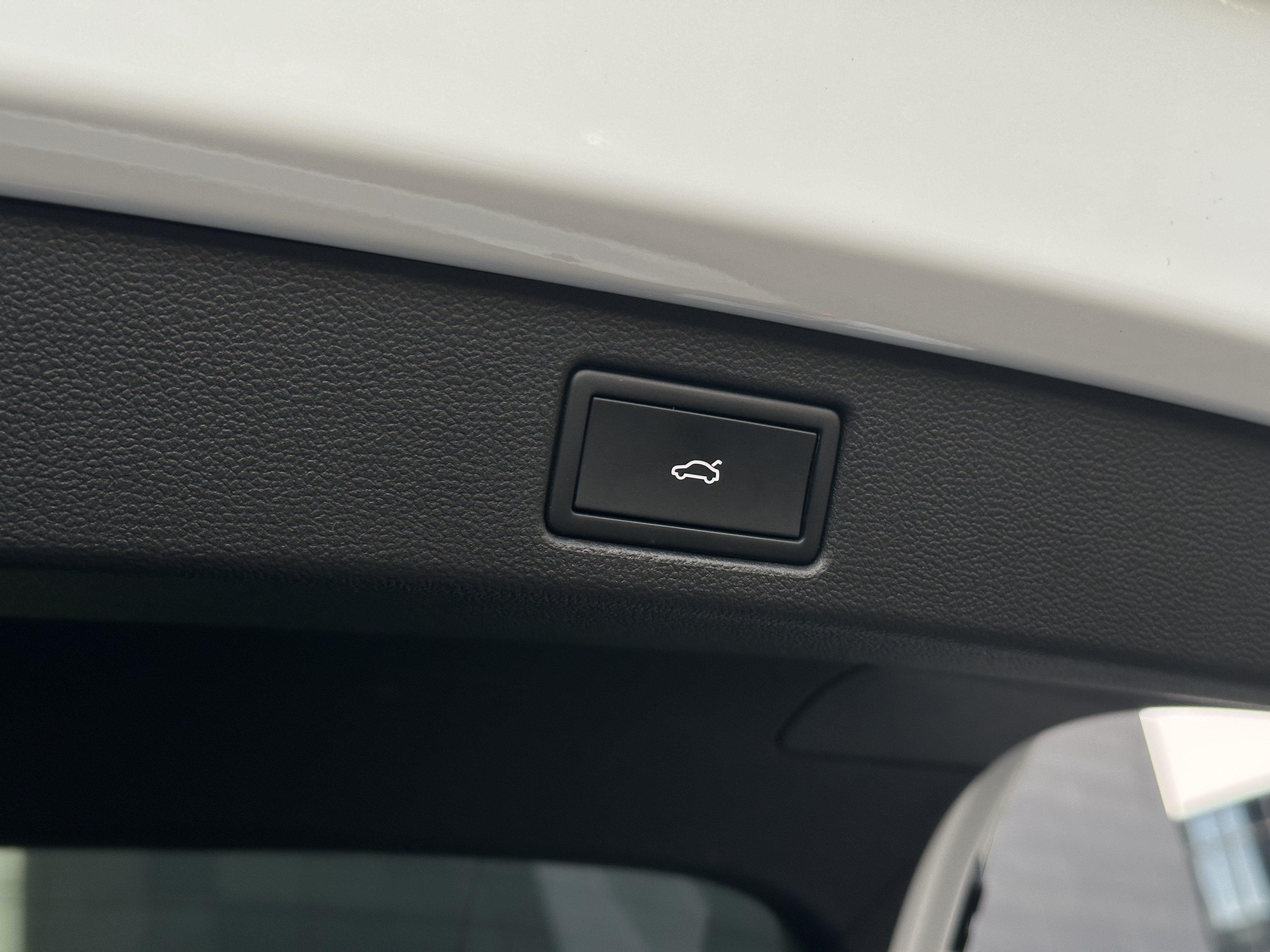 Volkswagen Tayron X 2023 #12 Volkswagen Tayron X 2023 car image #12