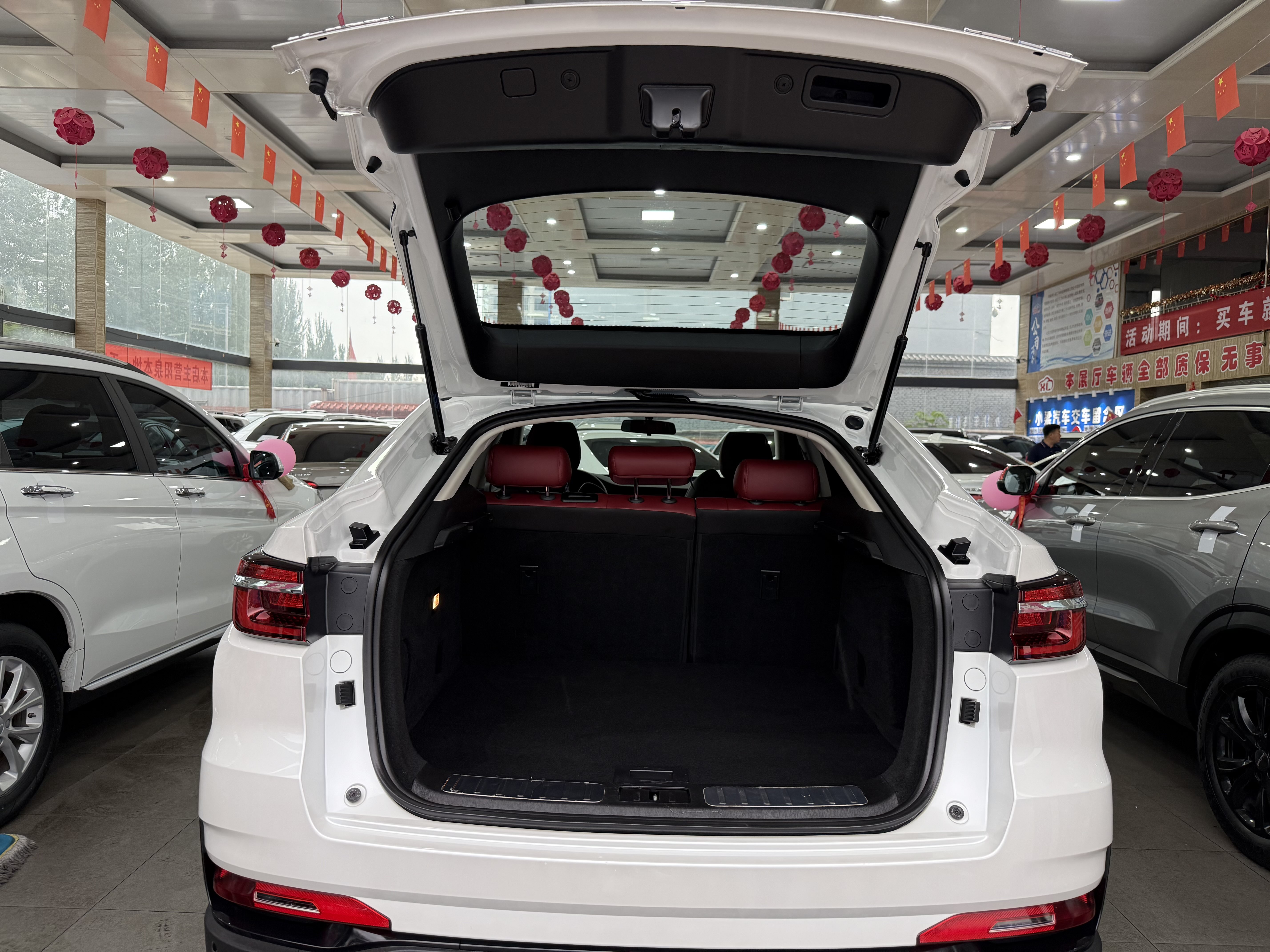 Changan CS85 Coupe 2023 immagine di auto #12