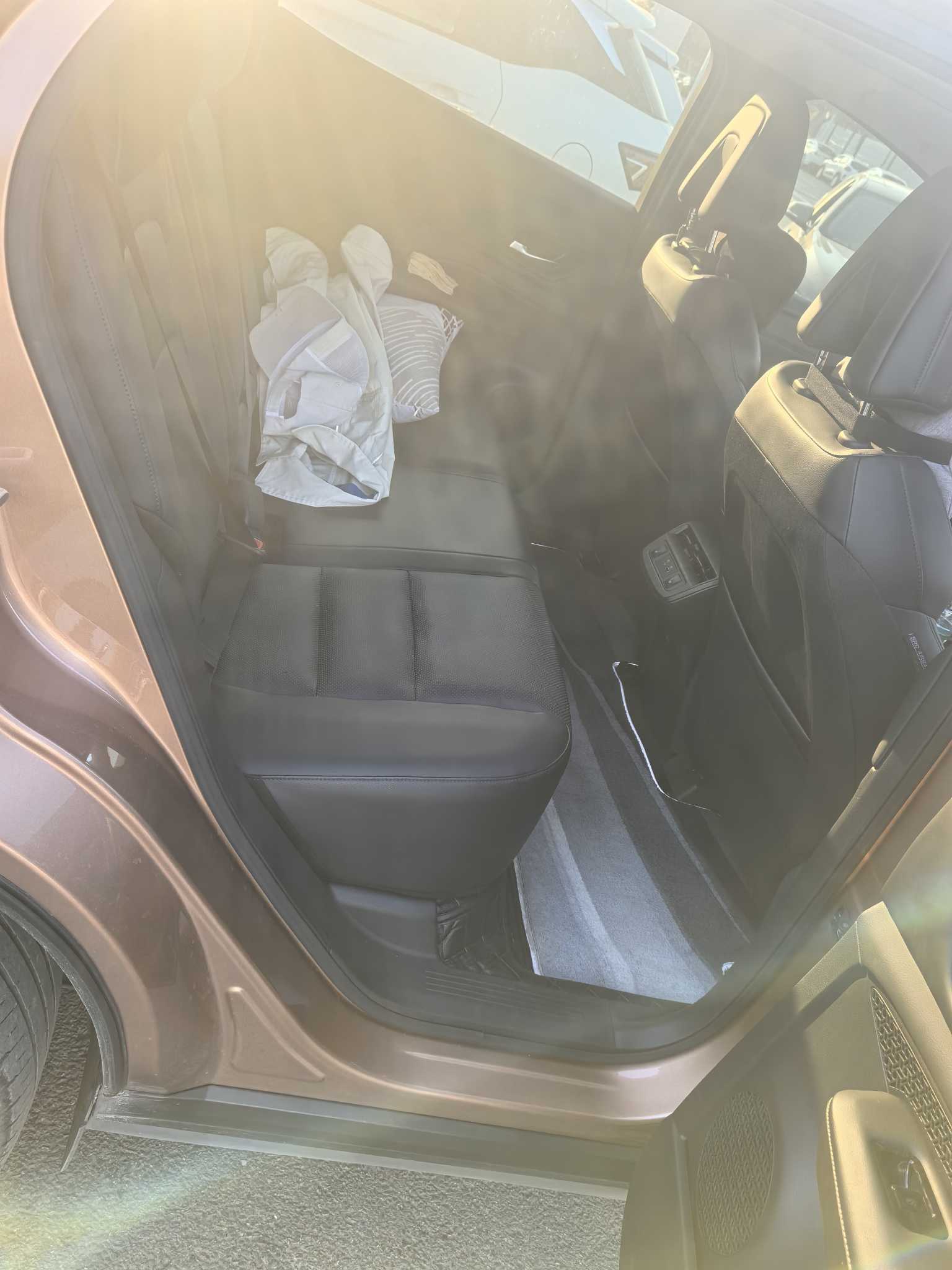 日产 ARIYA艾睿雅 2024 汽车图片 #12