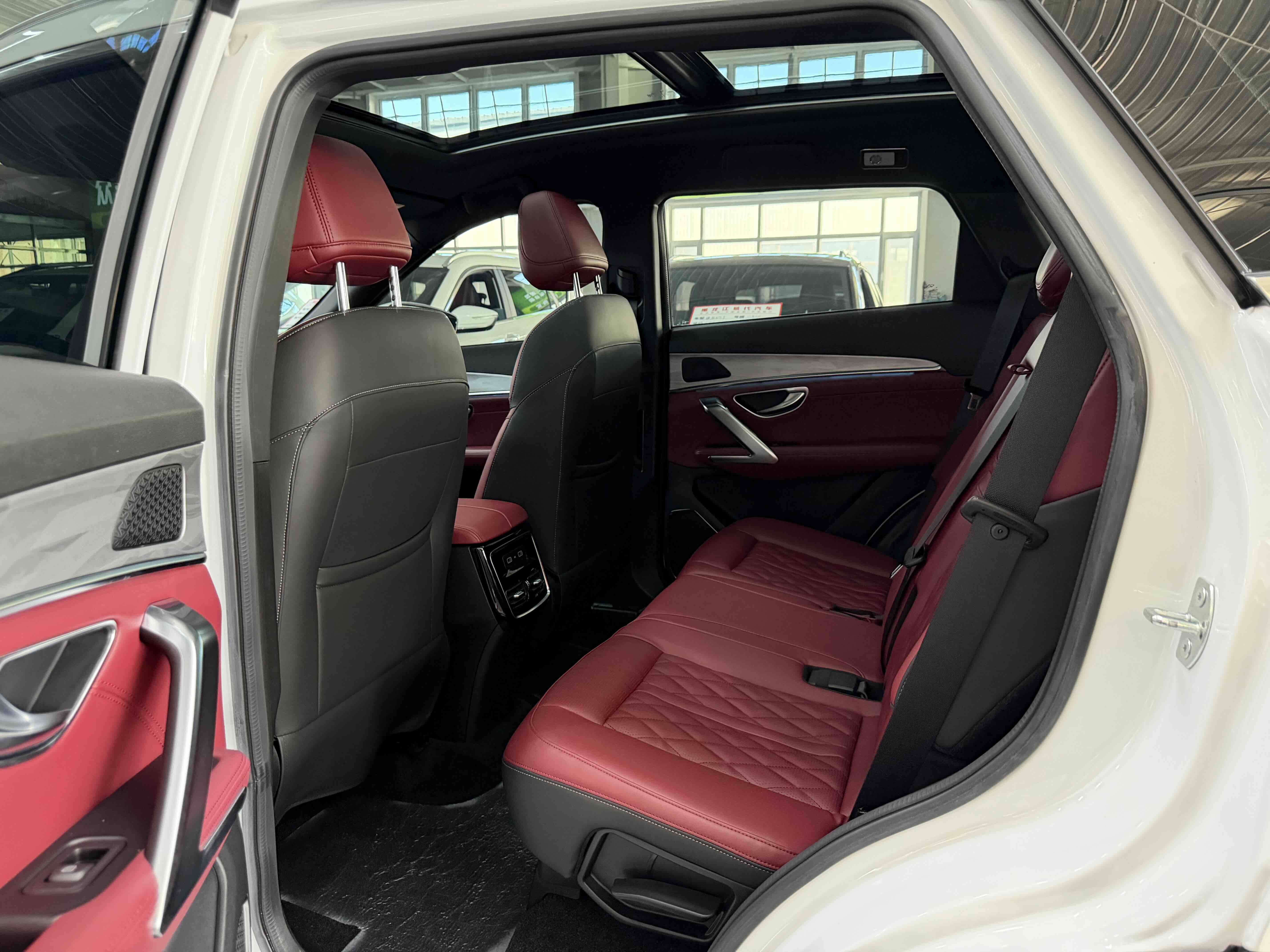 X70 PLUS 2023 immagine di auto #12
