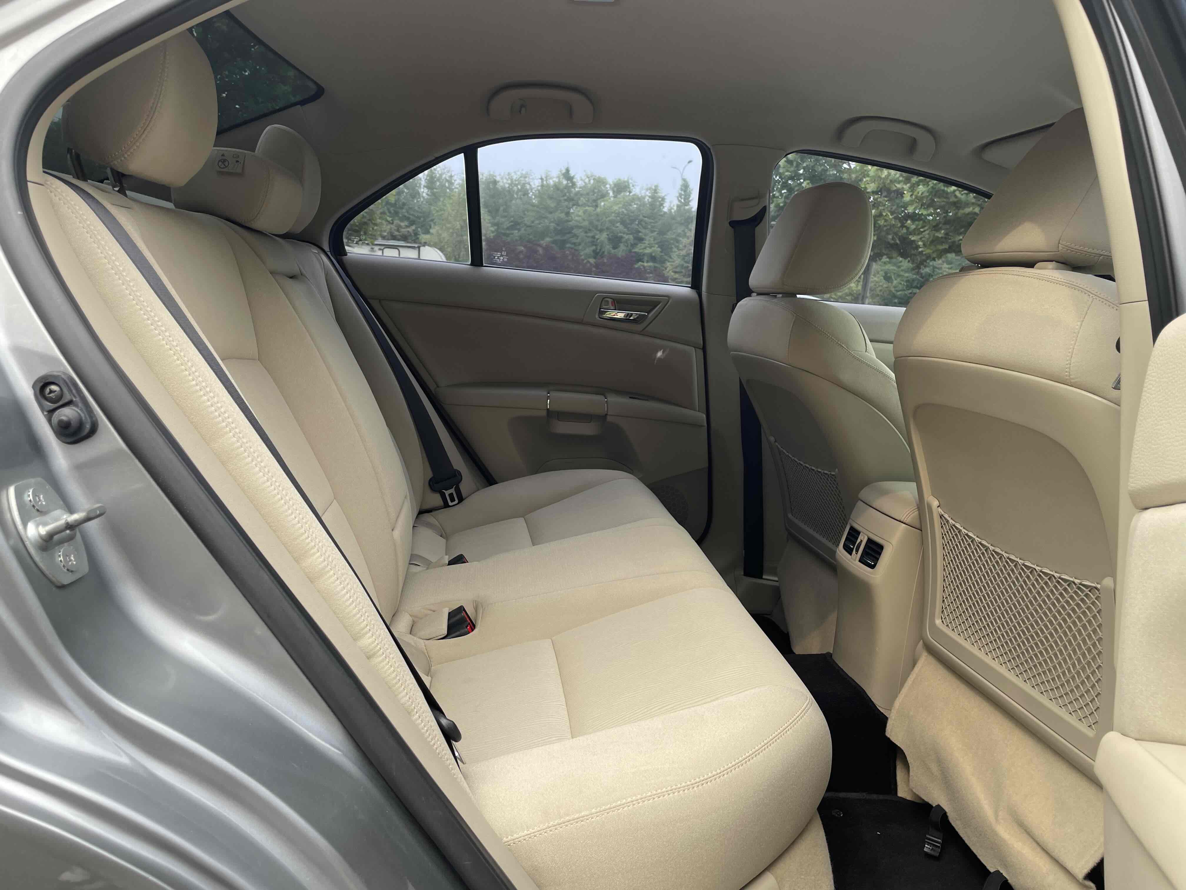 Suzuki Kizashi 2013 immagine di auto #12