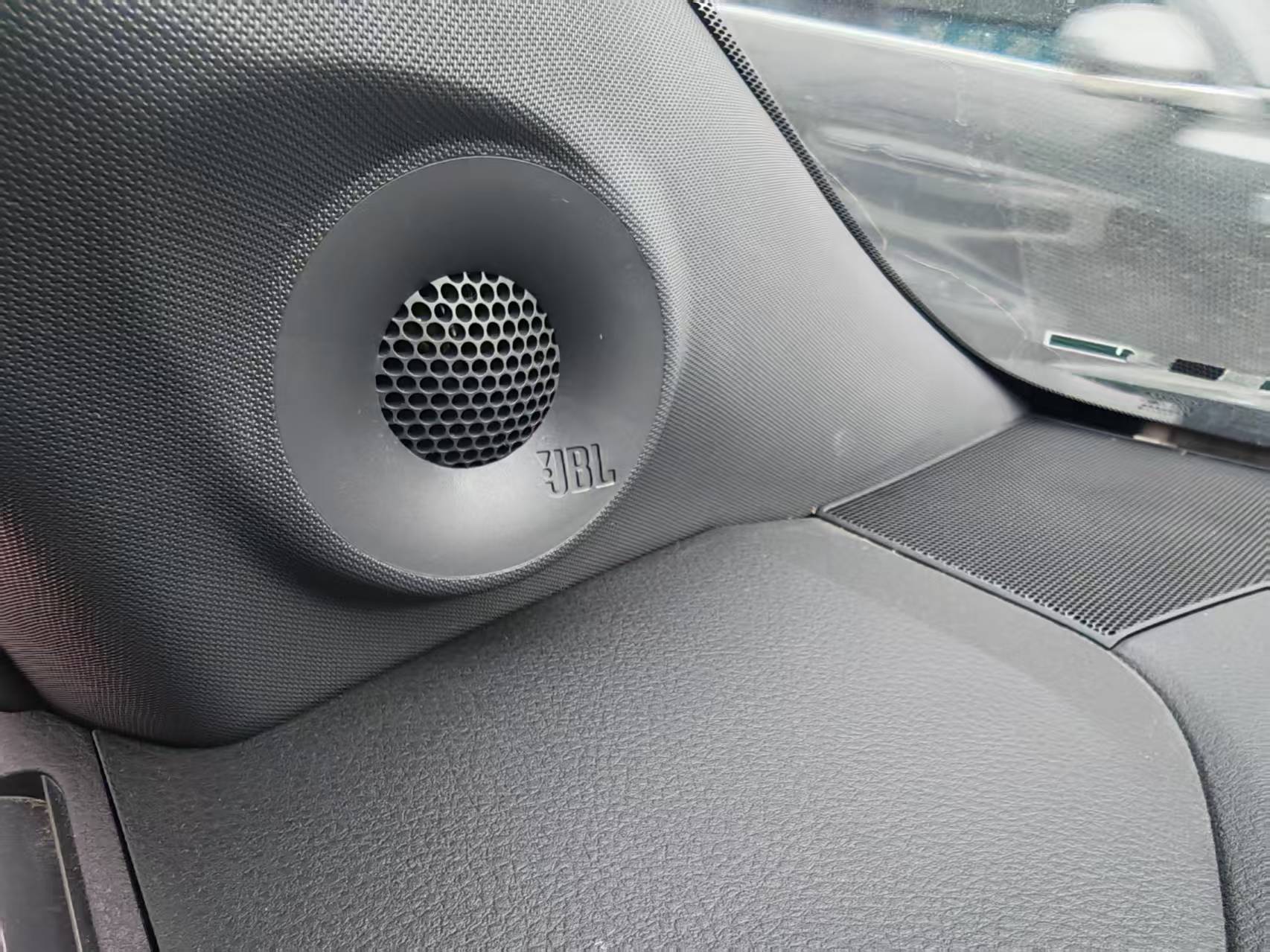 Toyota Granvia 2023 imagem de carro #12