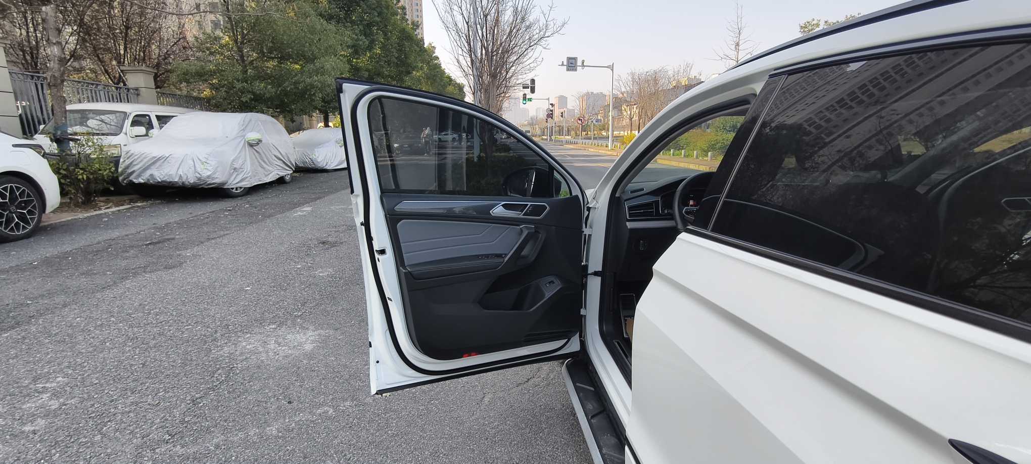 Volkswagen Tiguan X 2024 car image #12