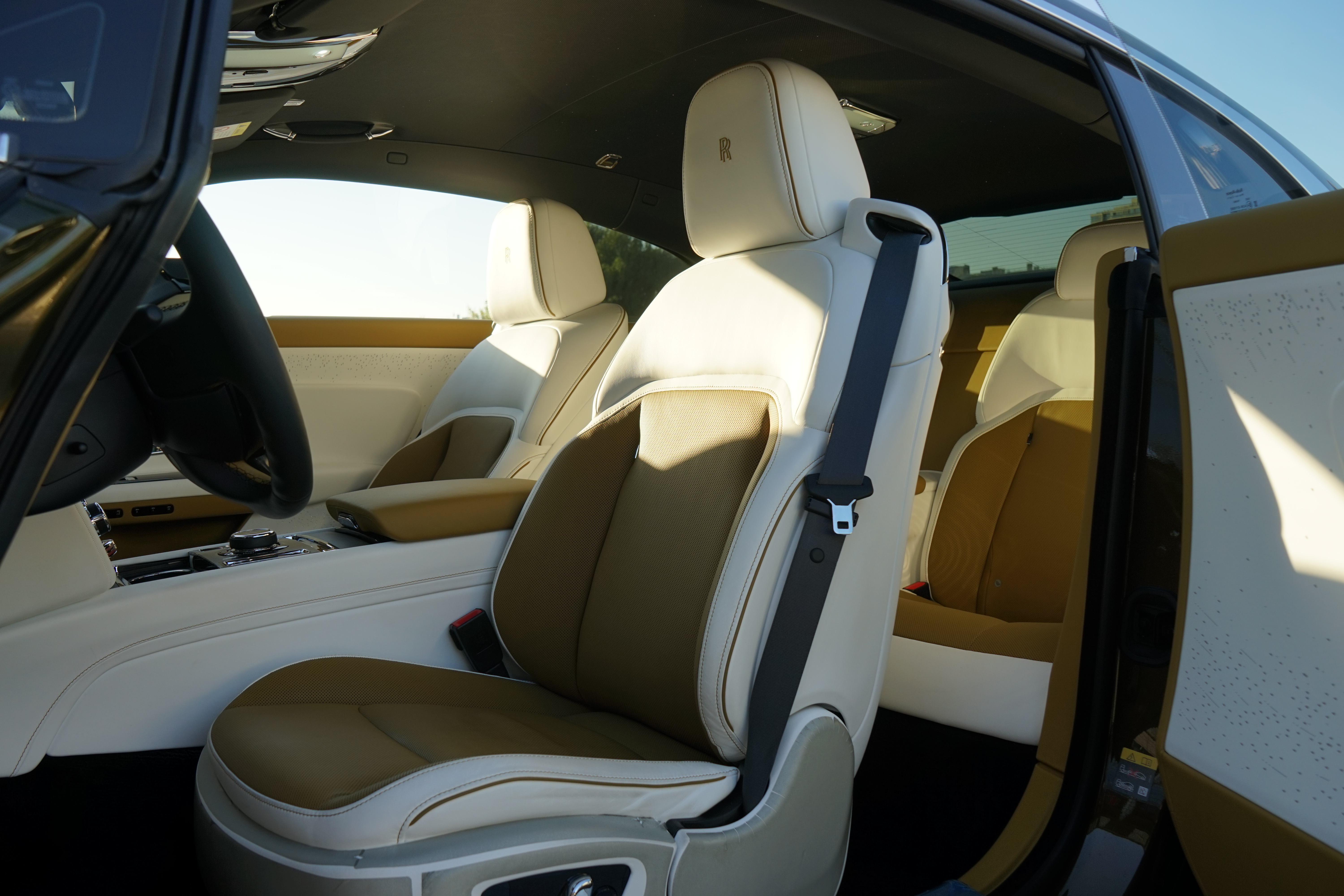 劳斯莱斯 闪灵 2024 #12 劳斯莱斯 闪灵 2024 汽车图片 #12