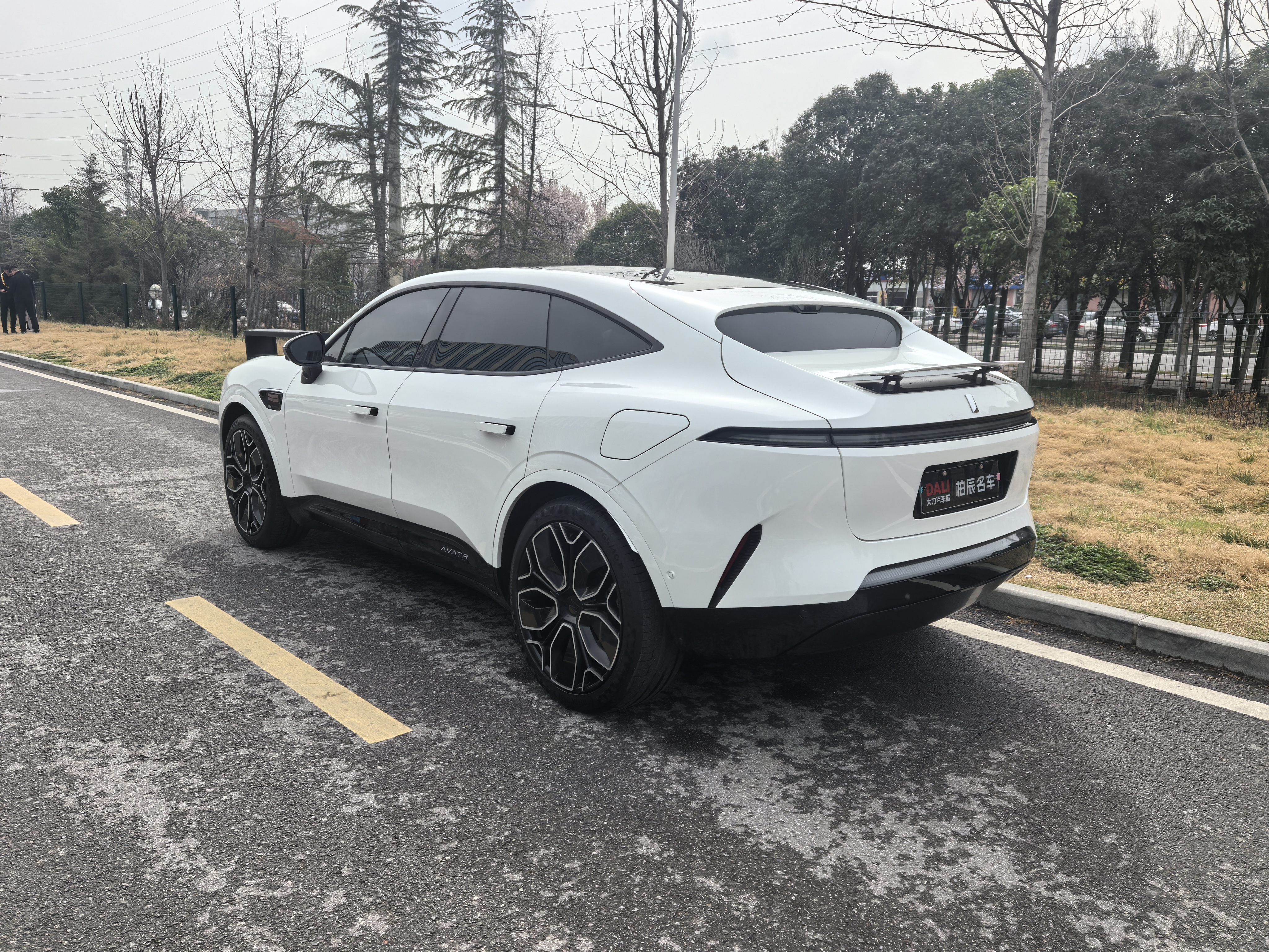 Avatr 11 2023 imagen de coche #12