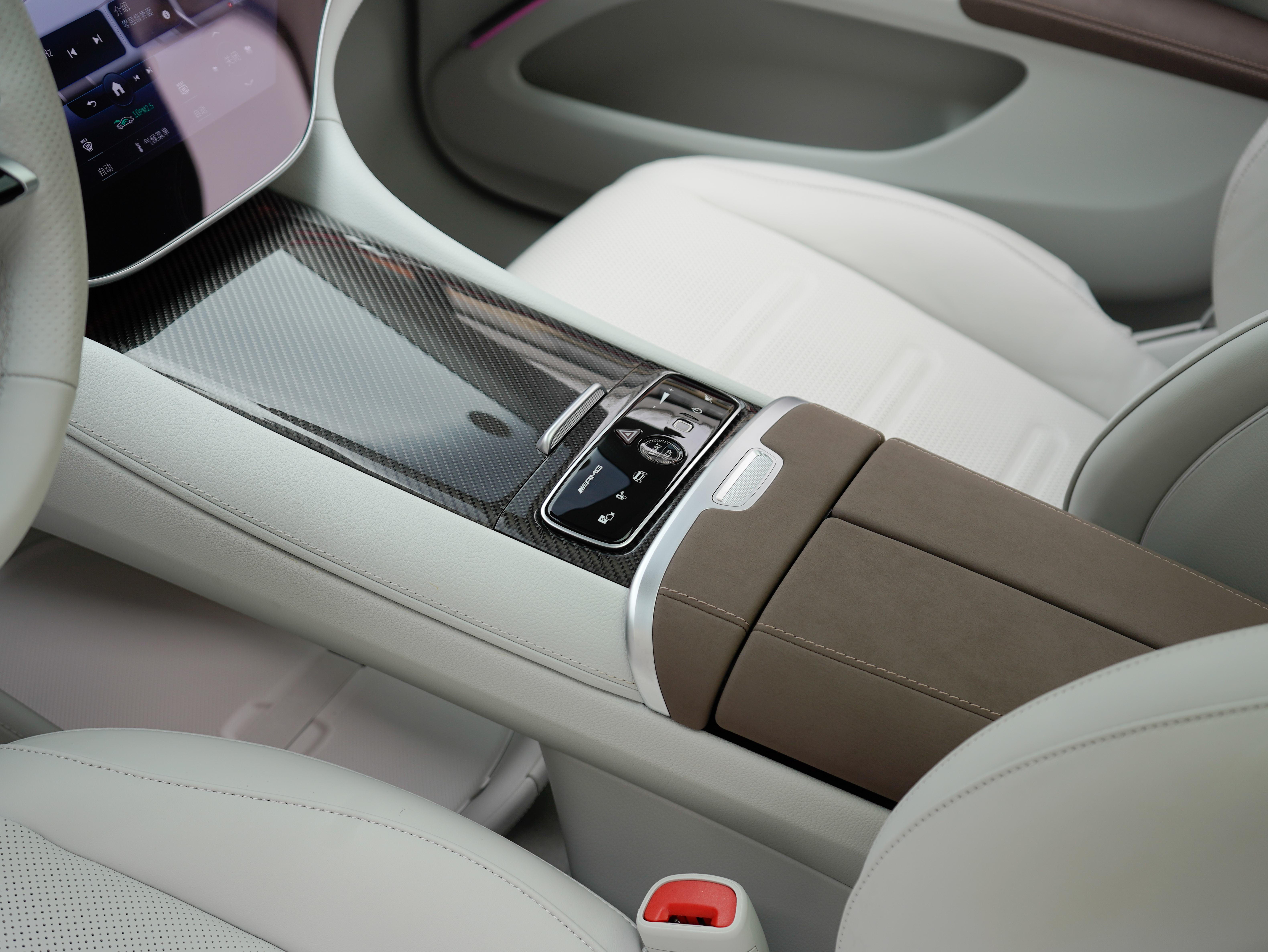 Mercedes-Benz EQS AMG 2024 imagen de coche #12