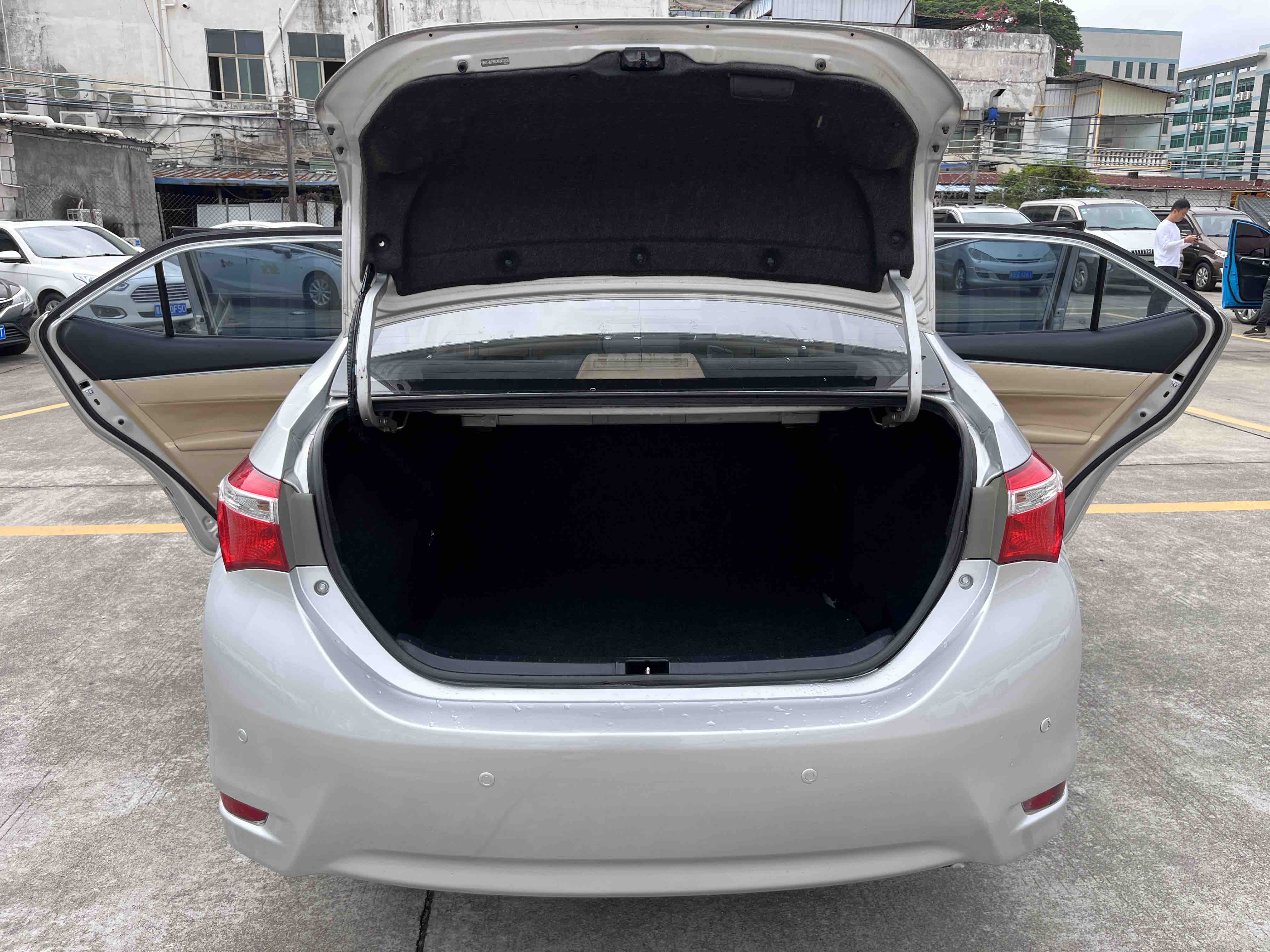 Corolla 2015 car image #12