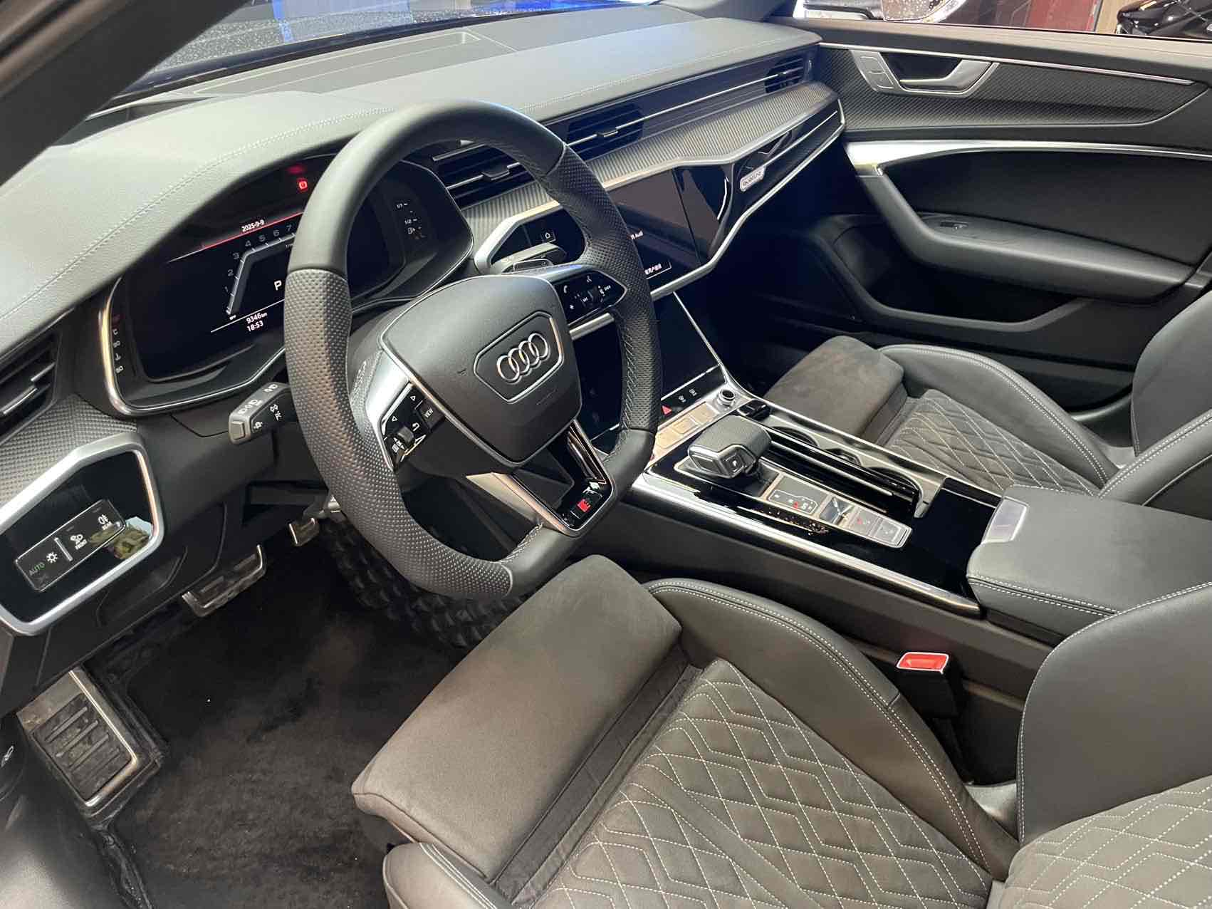 Audi S6 2024 car image #12