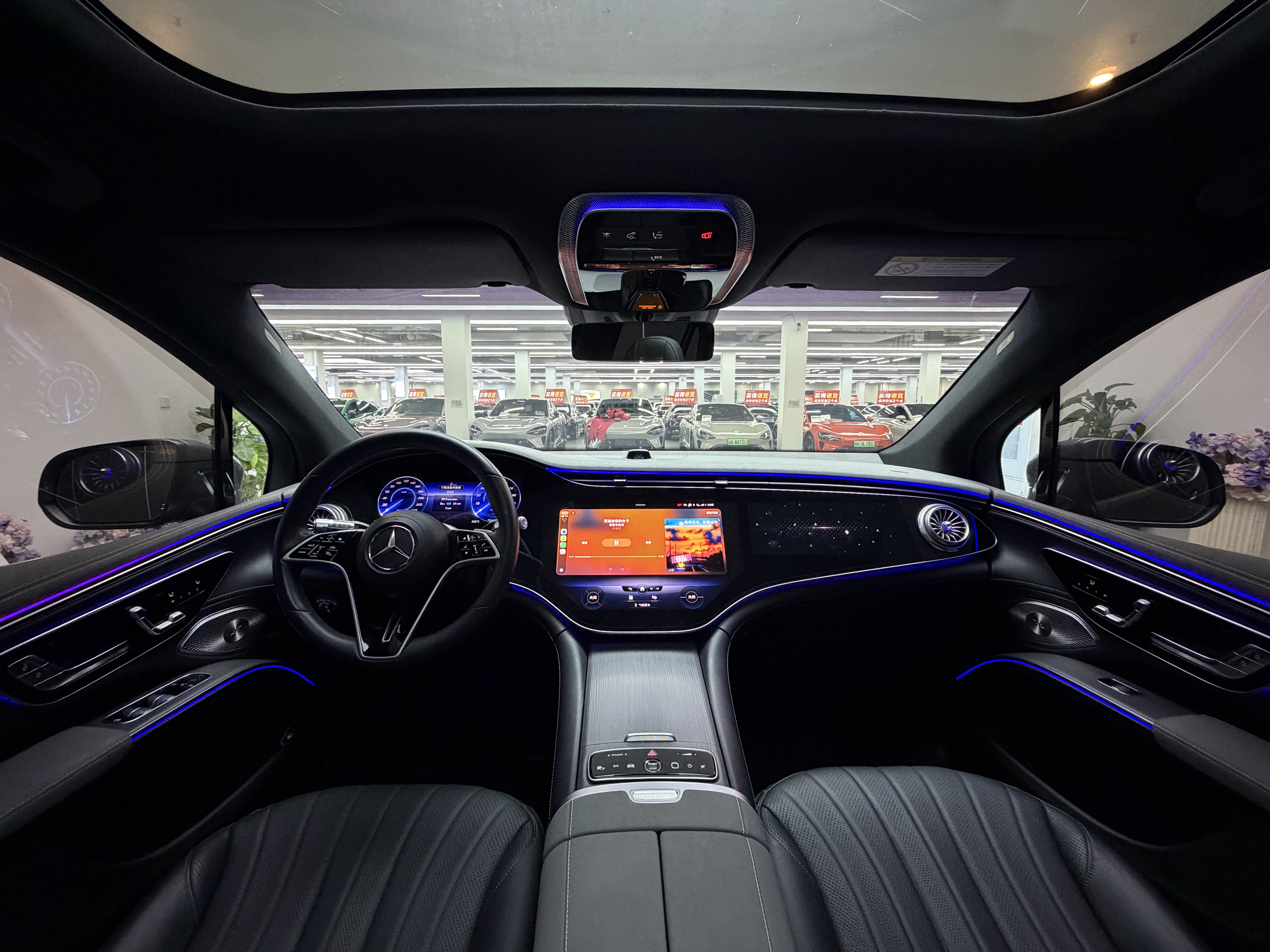 Mercedes-Benz EQS SUV 2024 car image #12