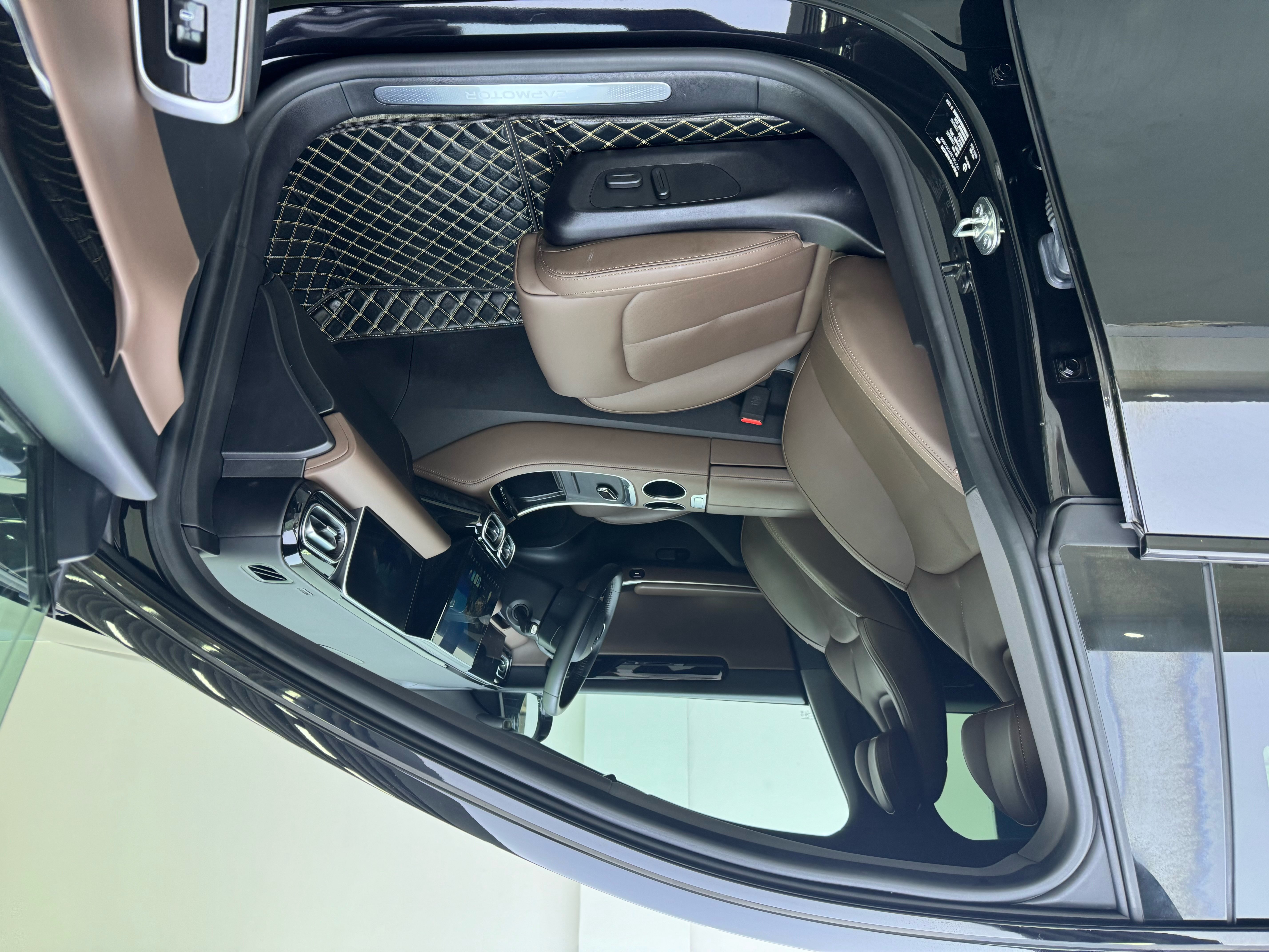 零跑汽车 零跑C01 2023 汽车图片 #12