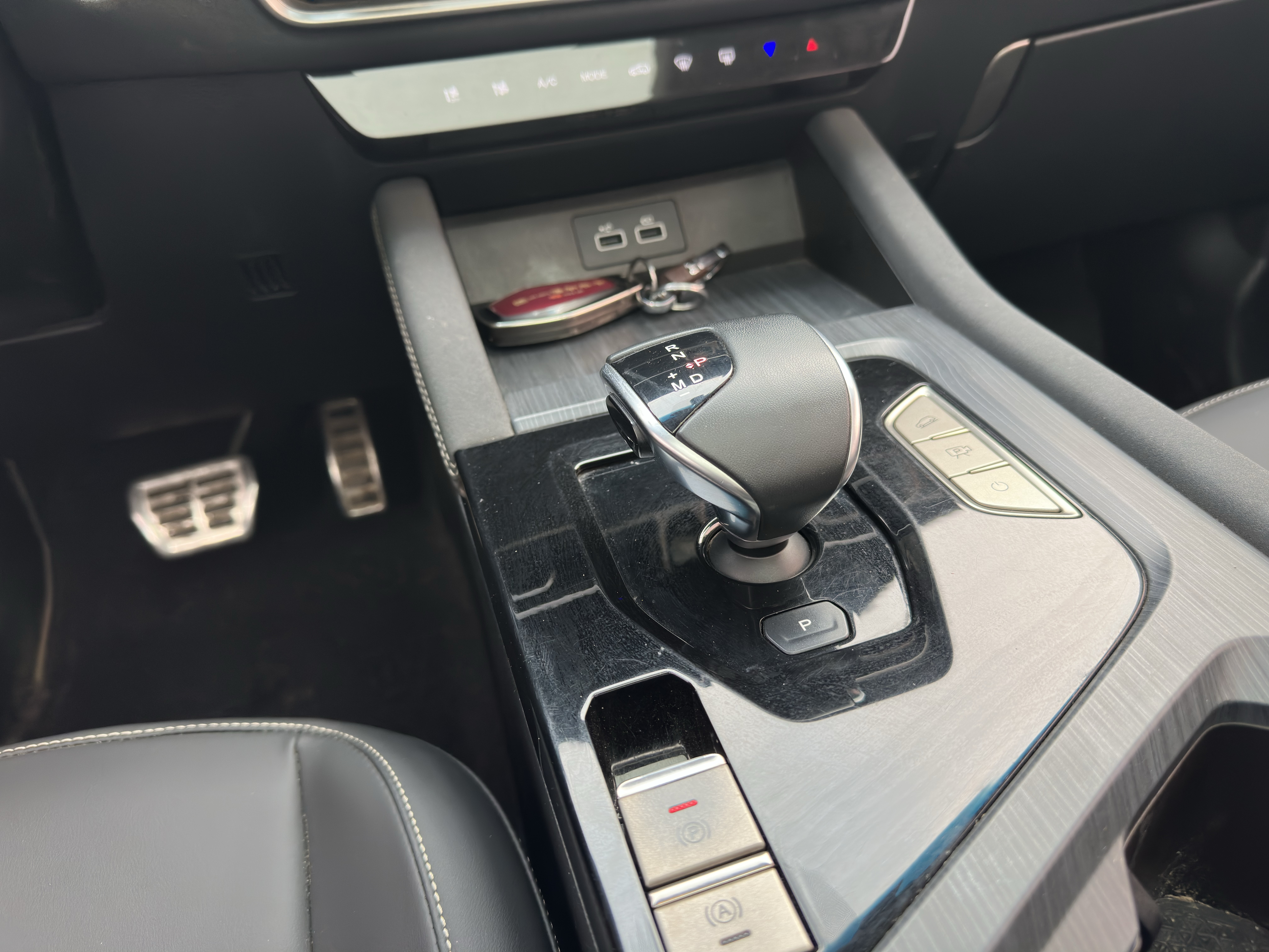 Jetour X90 PLUS 2024 #12 Jetour X90 PLUS 2024 image de voiture #12