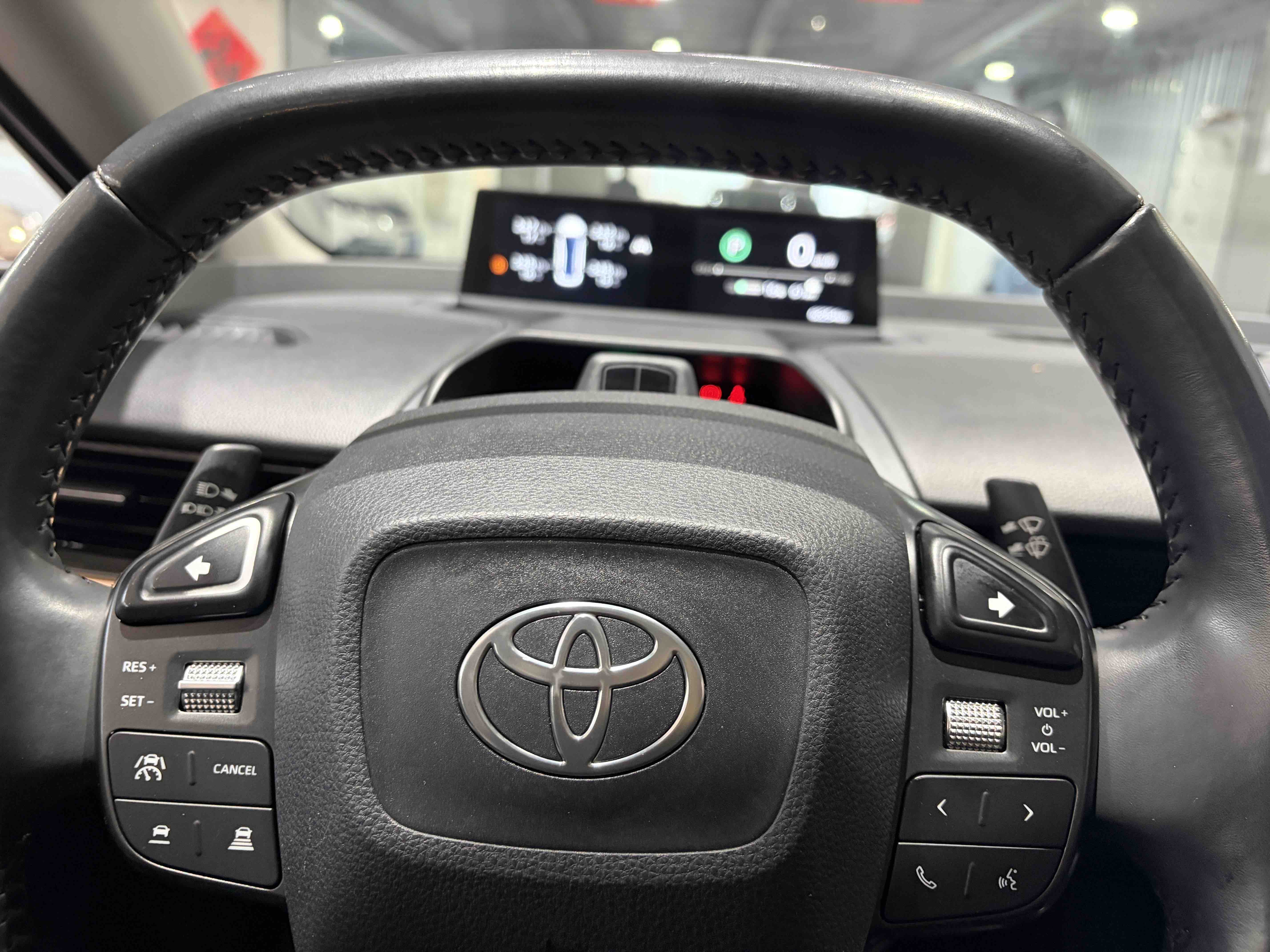 Toyota bZ3 2023 immagine di auto #12