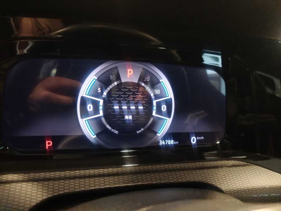 Volkswagen GolfGTI 2023 car image #12