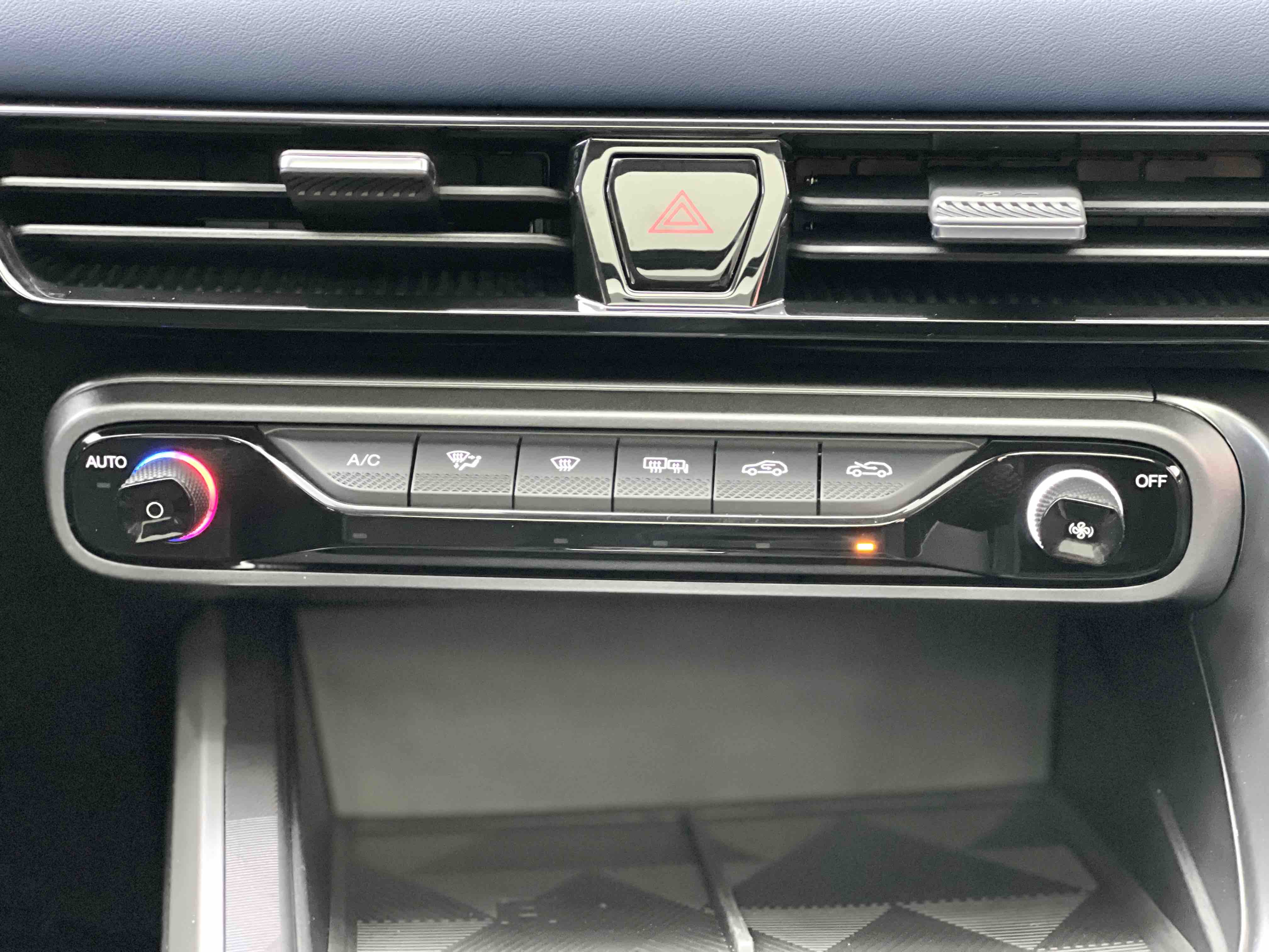 GAC Trumpchi GS3 2025 car image #12