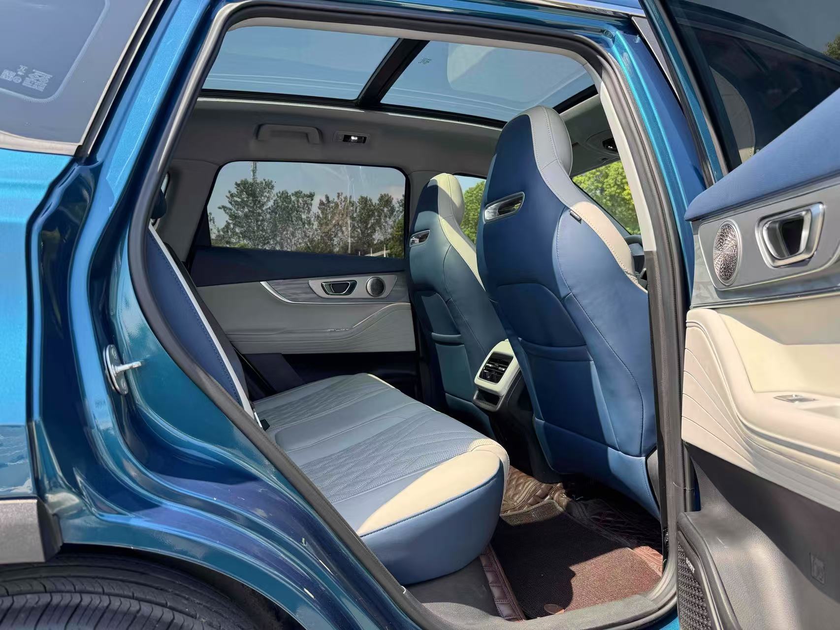 Chery Tiggo 7 Plus New Energy 2023 car image #12