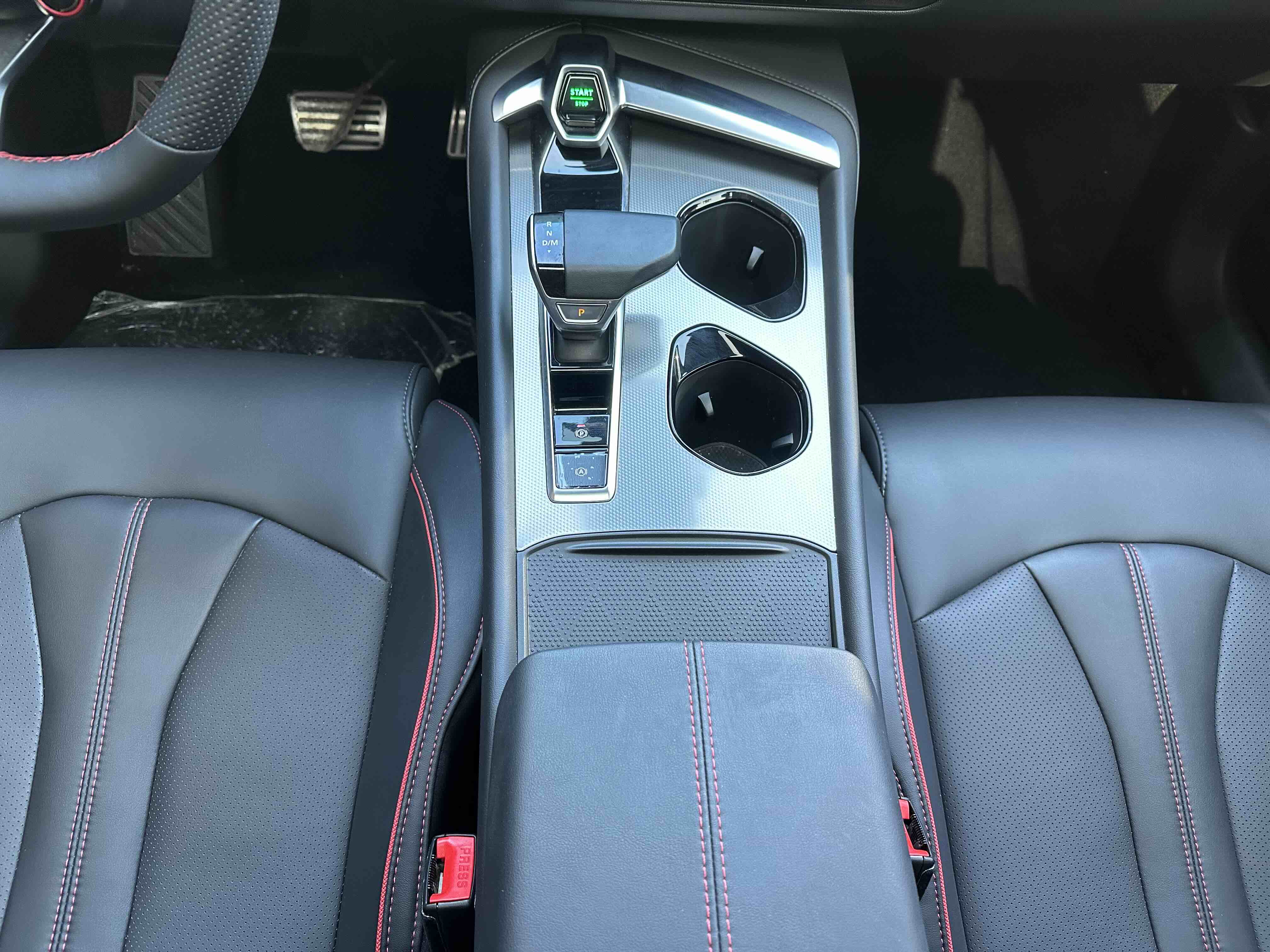 MG 7 2024 car image #12