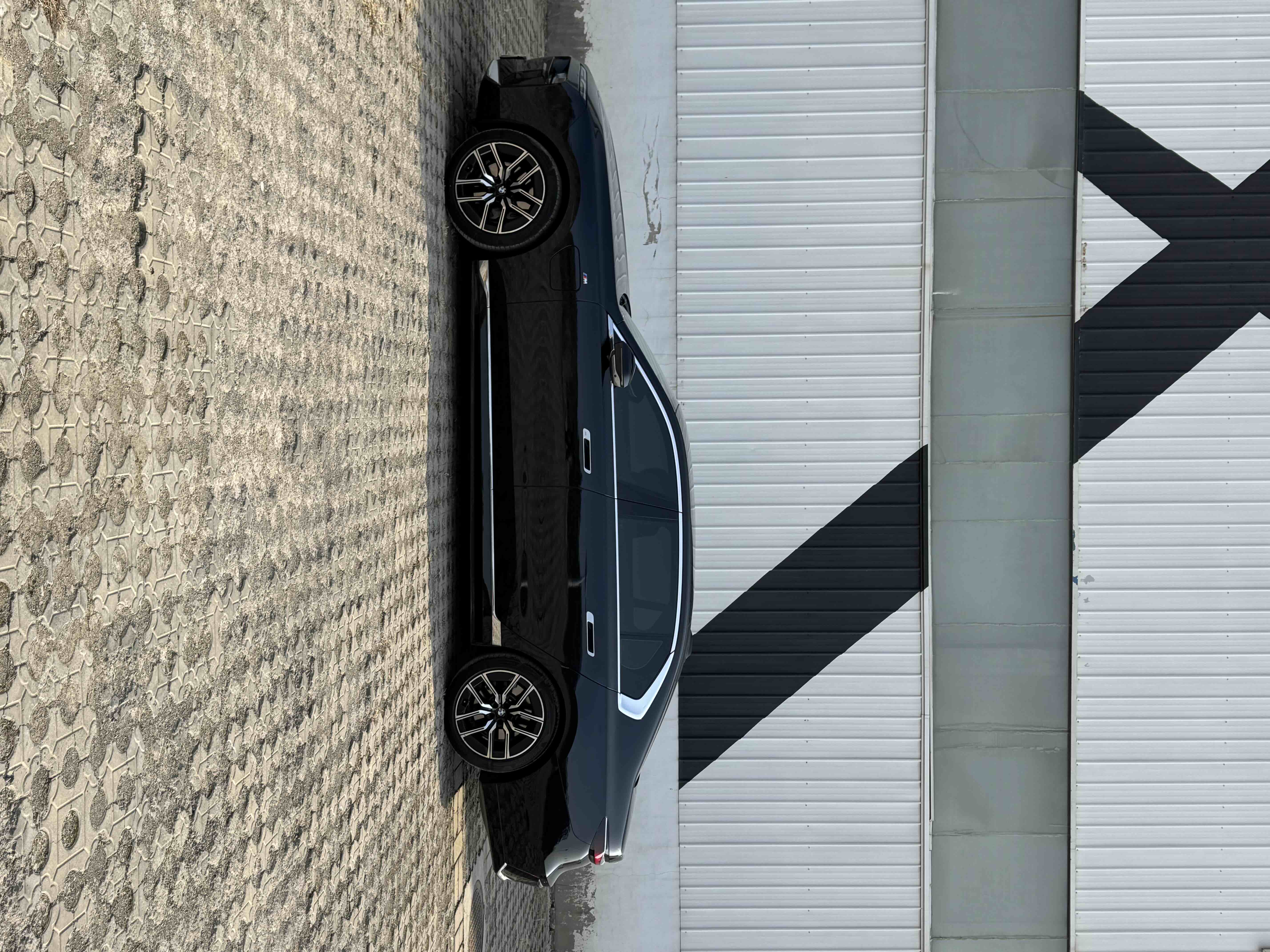 BMW i7 2023 #12 BMW i7 2023 car image #12