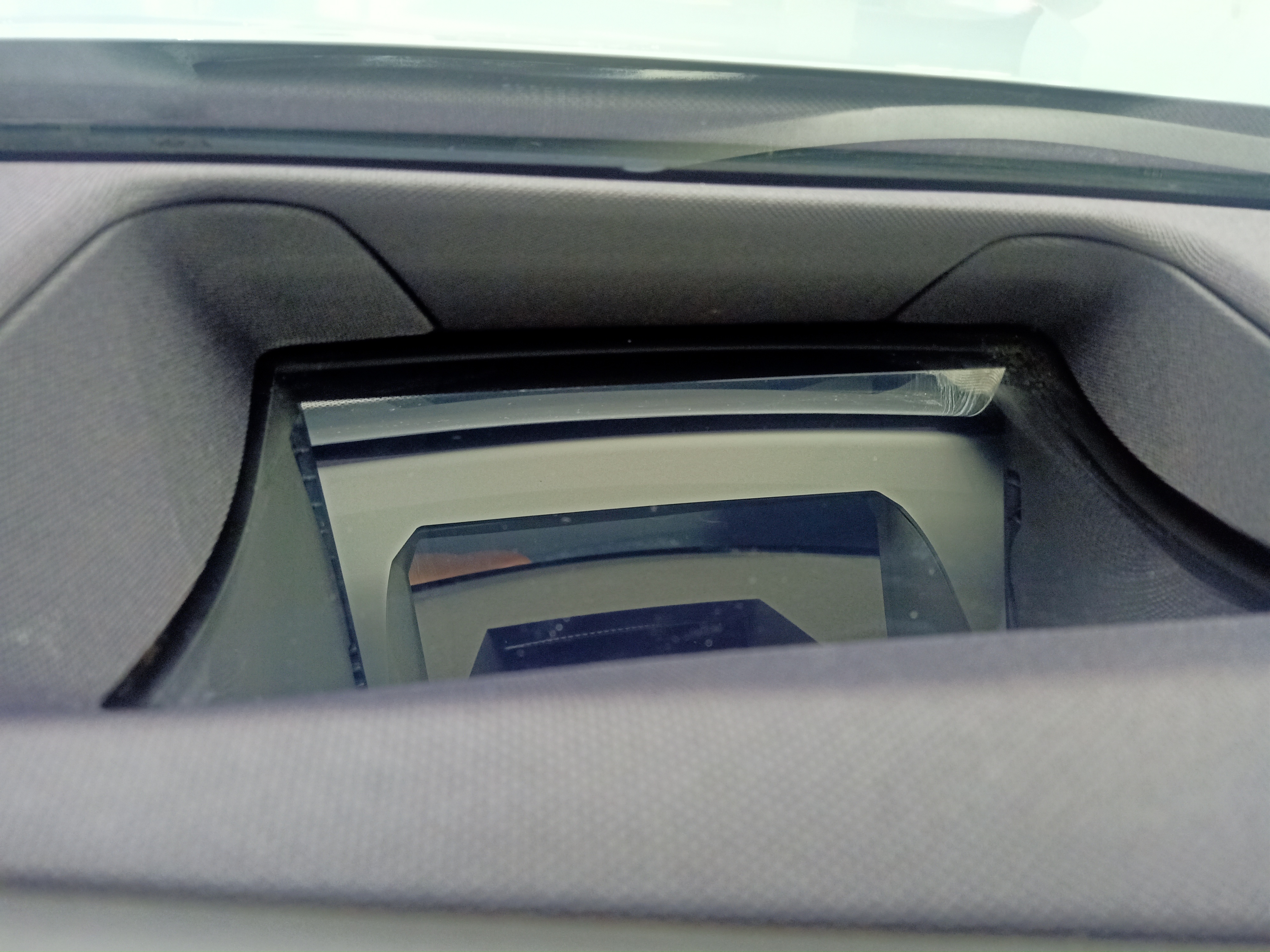 BMW i7 2023 car image #12