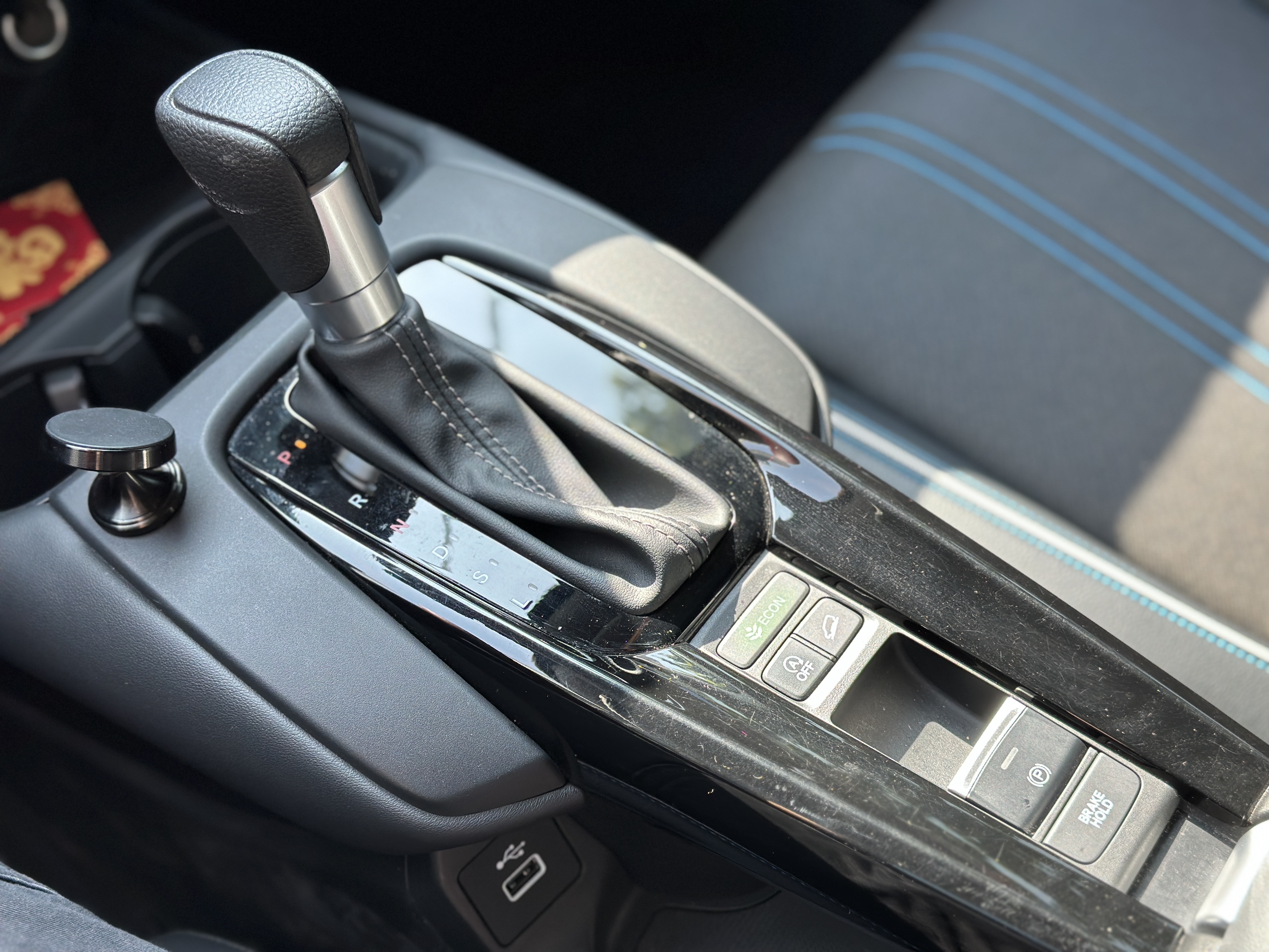 Honda HR-V 2024 car image #12