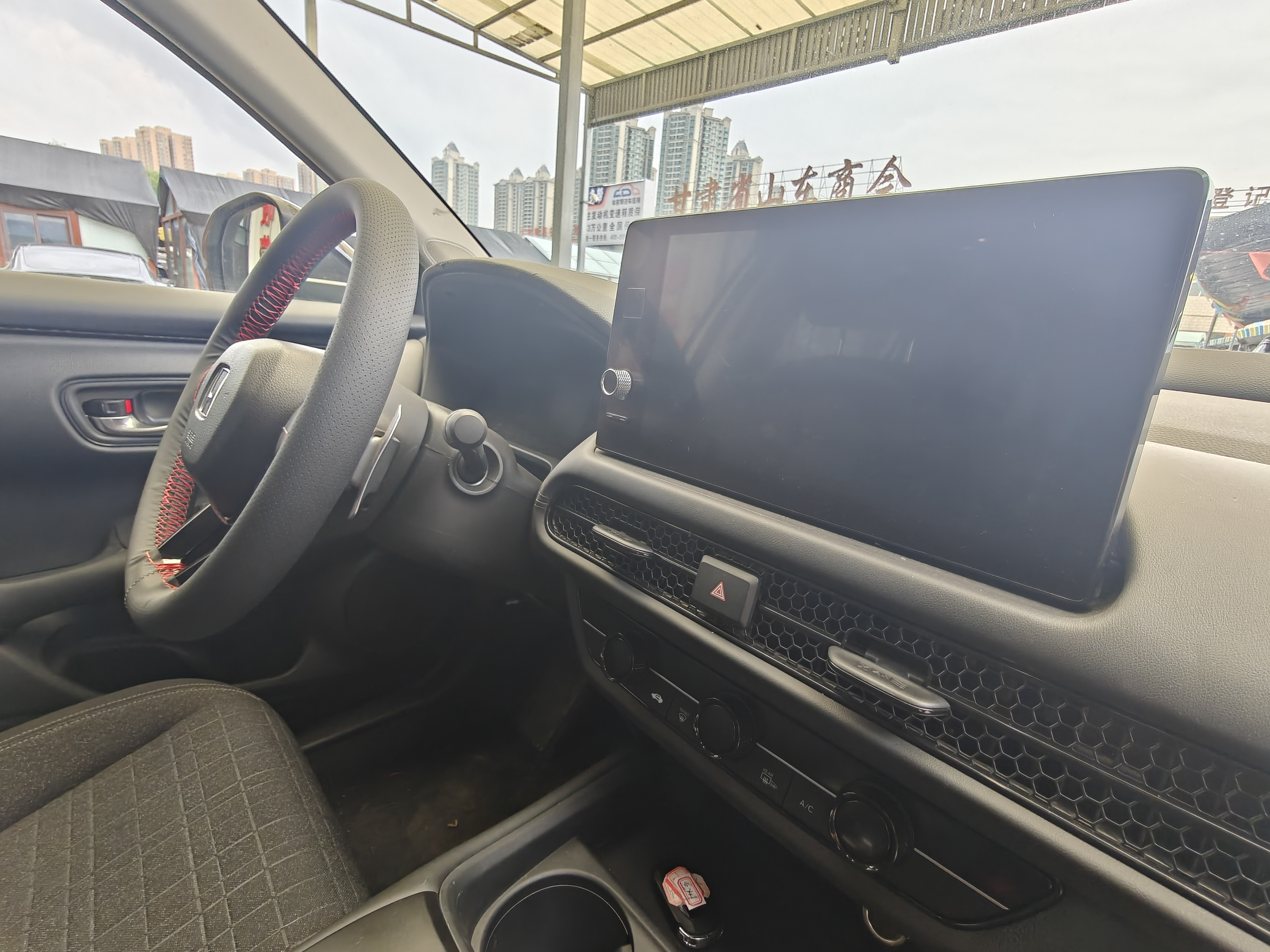 Honda HR-V 2025 #12 Honda HR-V 2025 car image #12