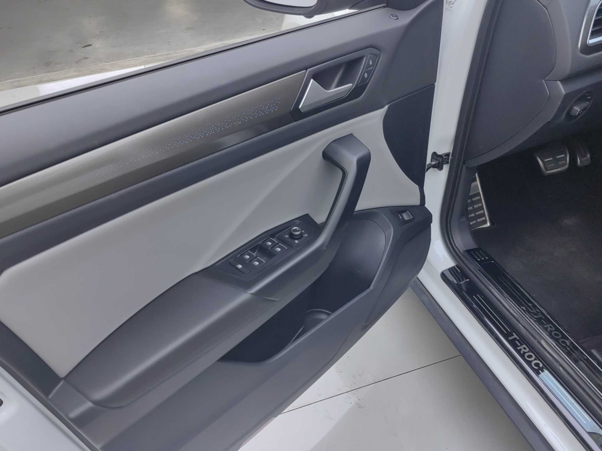 T-Roc 2023 #12 T-Roc 2023 car image #12