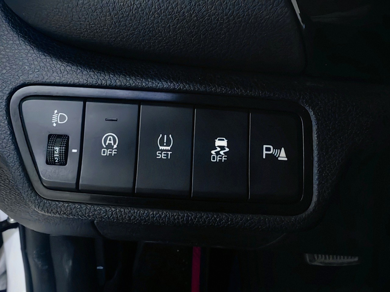 起亚 赛图斯 2023 汽车图片 #12