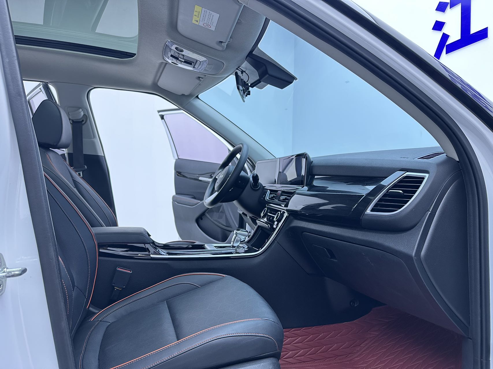 Kia Seltos 2023 #12 Kia Seltos 2023 car image #12