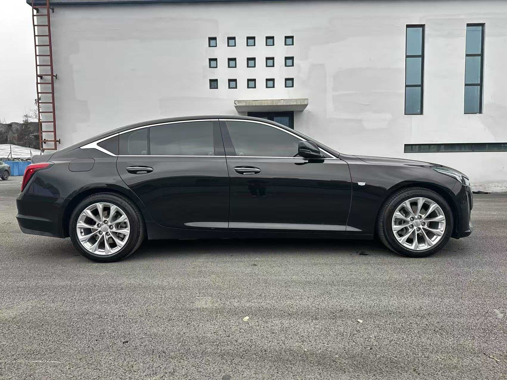 2024 car image #12