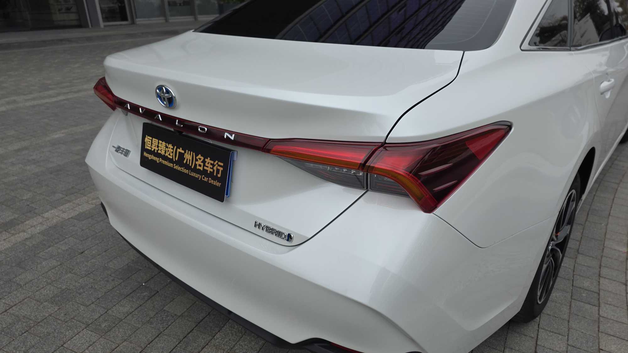 Toyota Avalon 2024 car image #12
