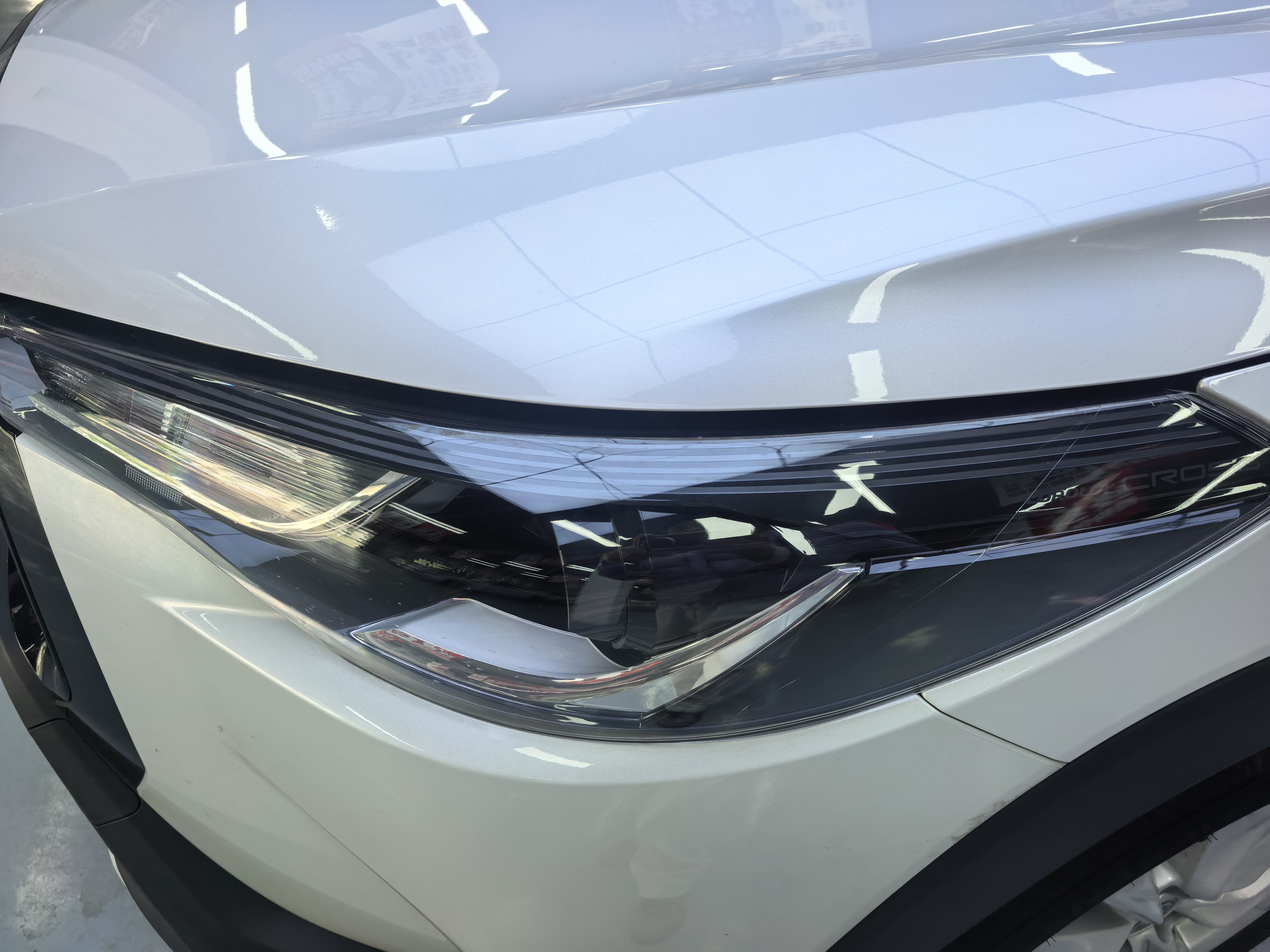 Corolla Cross 2024 car image #12