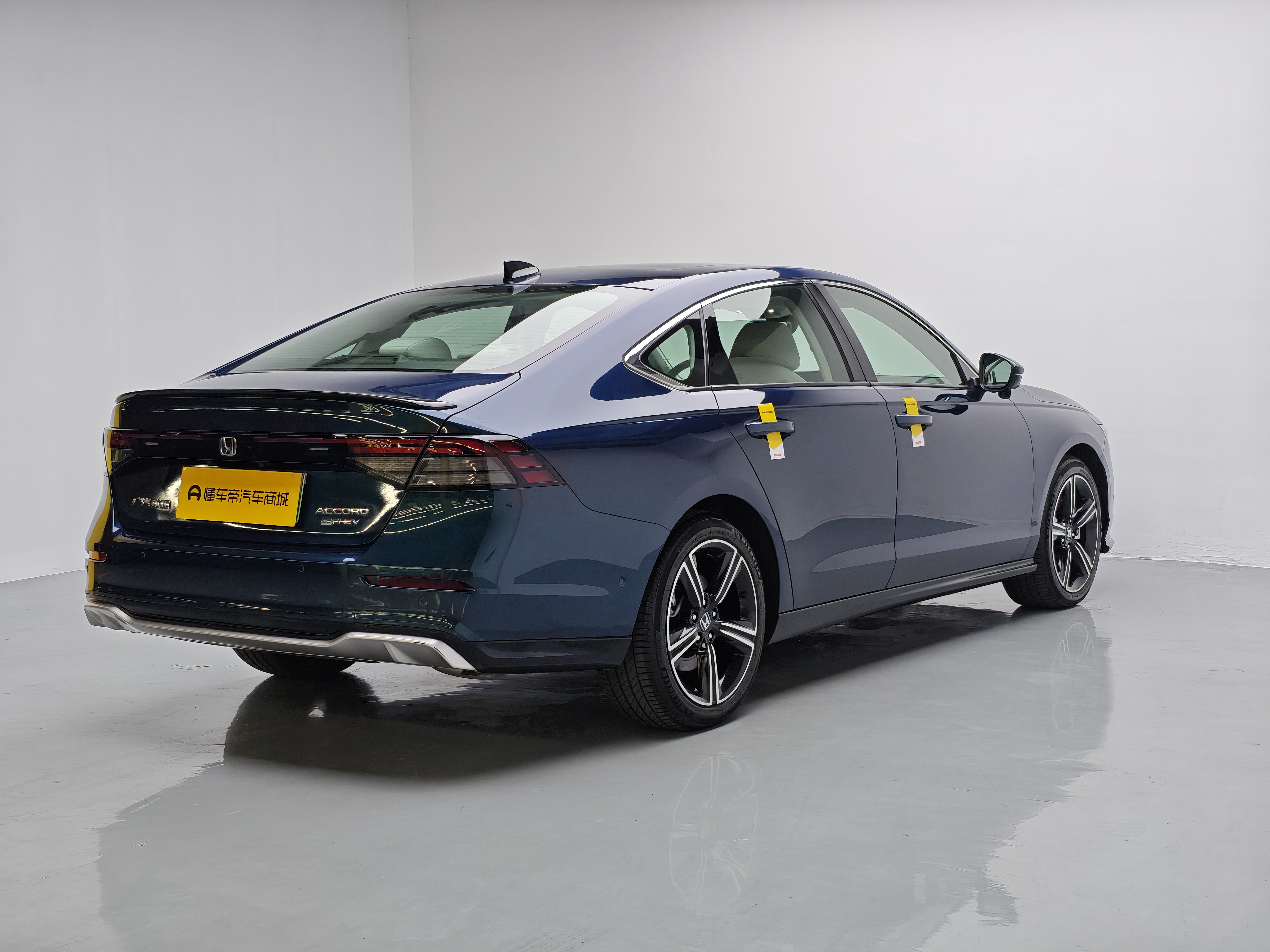 Honda Accord New Energy 2023 car image #12