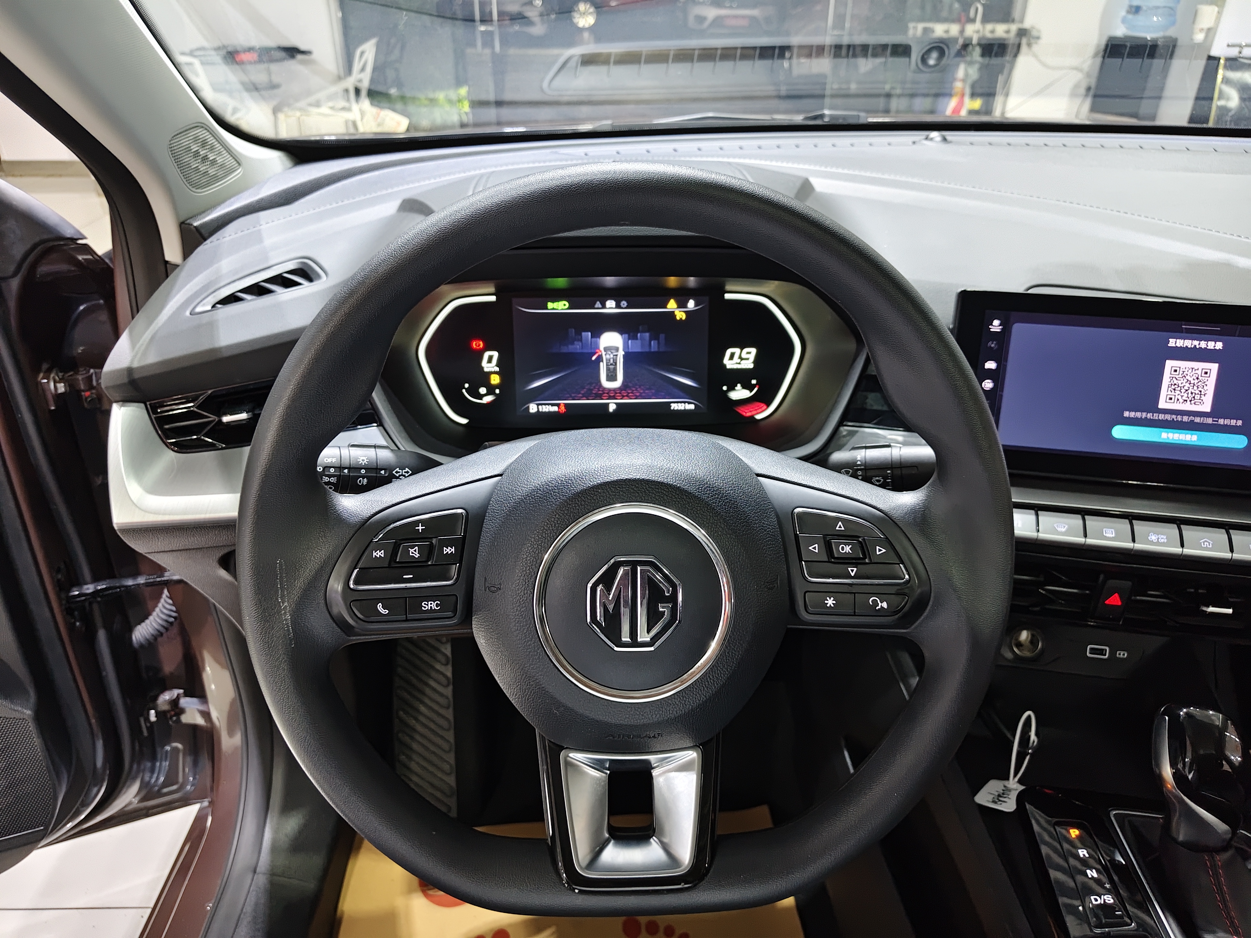 5 2024 car image #12