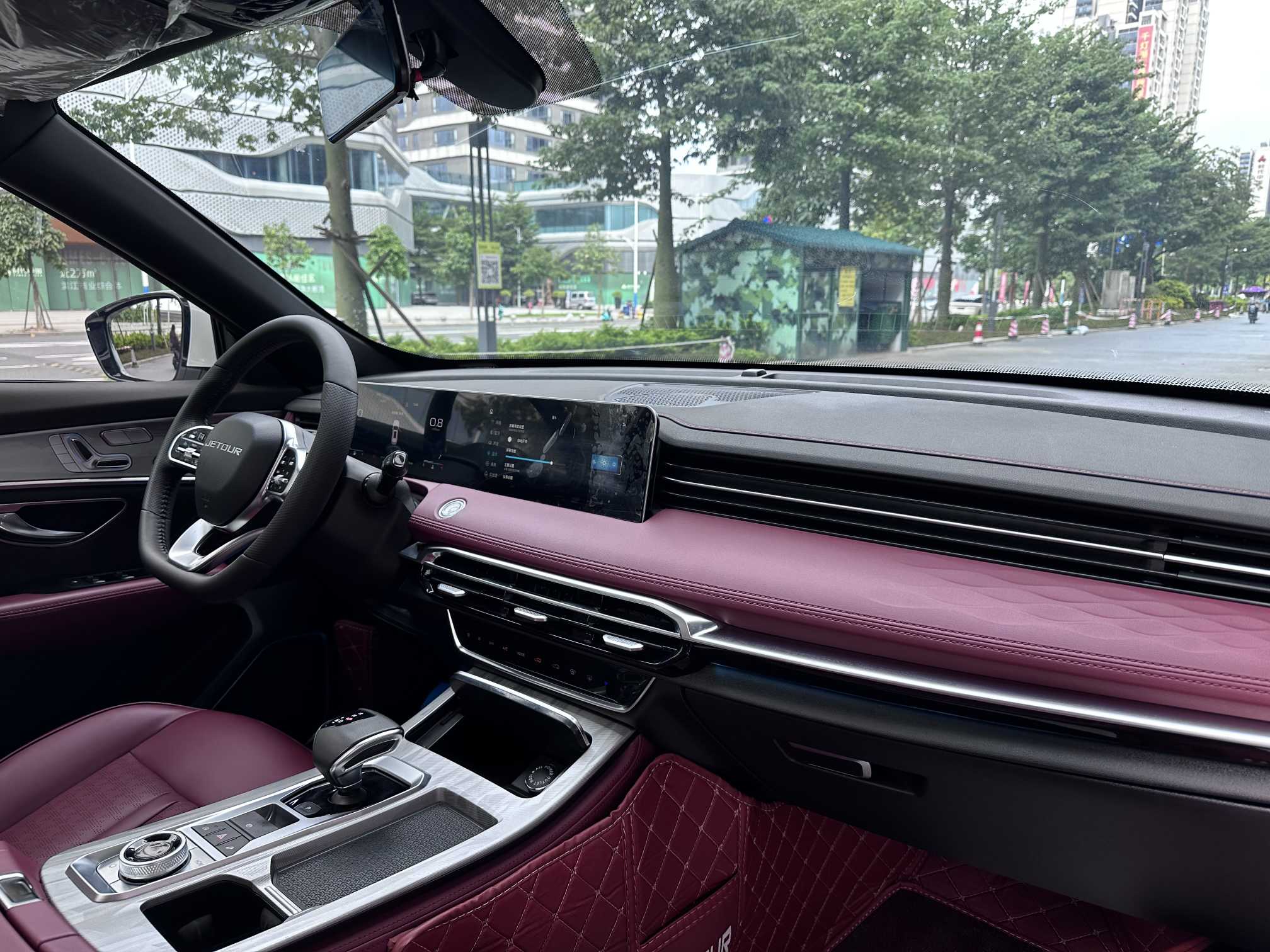 Jetour X70 PRO 2023 #12 Jetour X70 PRO 2023 car image #12