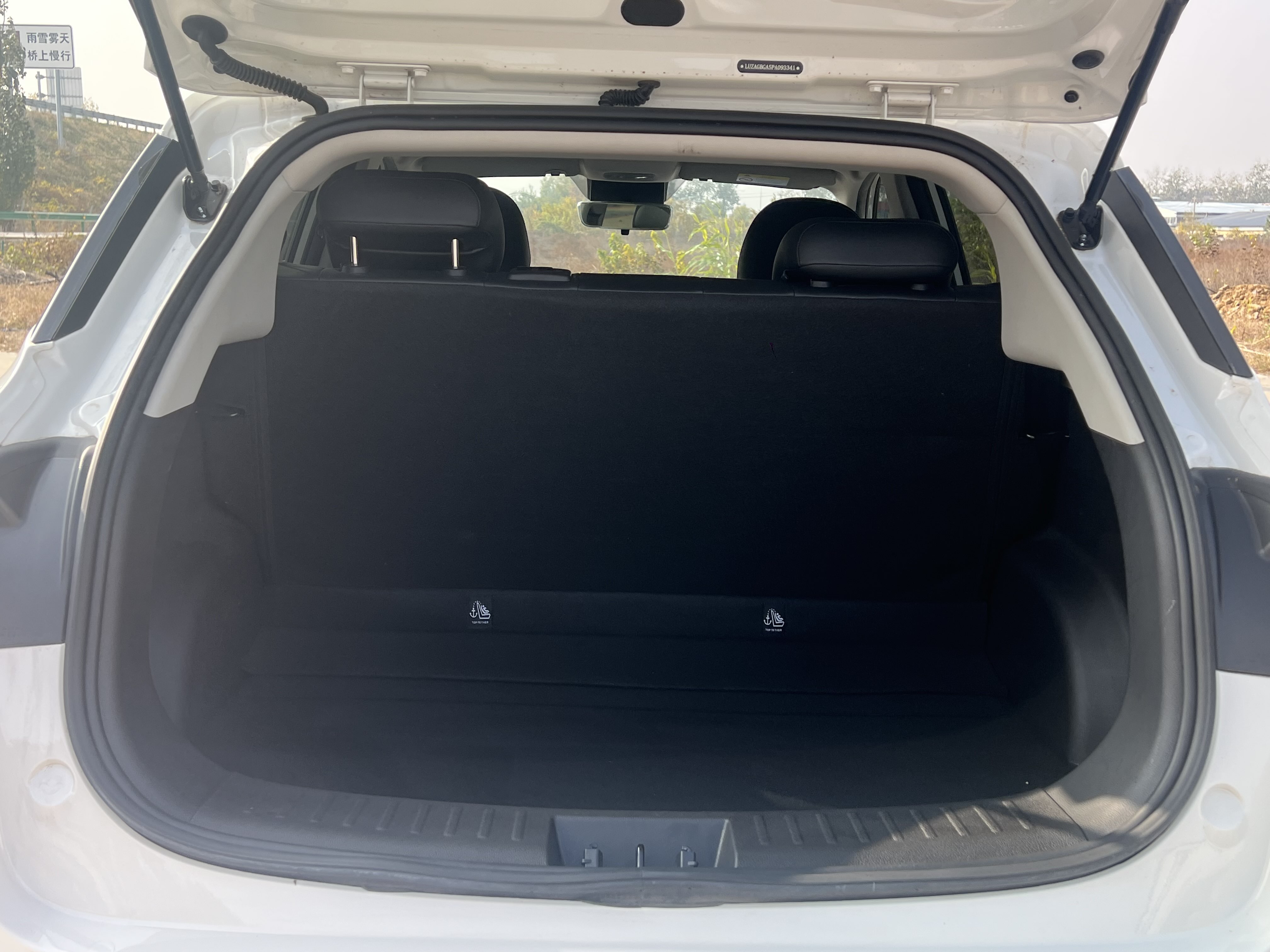 哪吒汽车 哪吒AYA 2024 汽车图片 #12