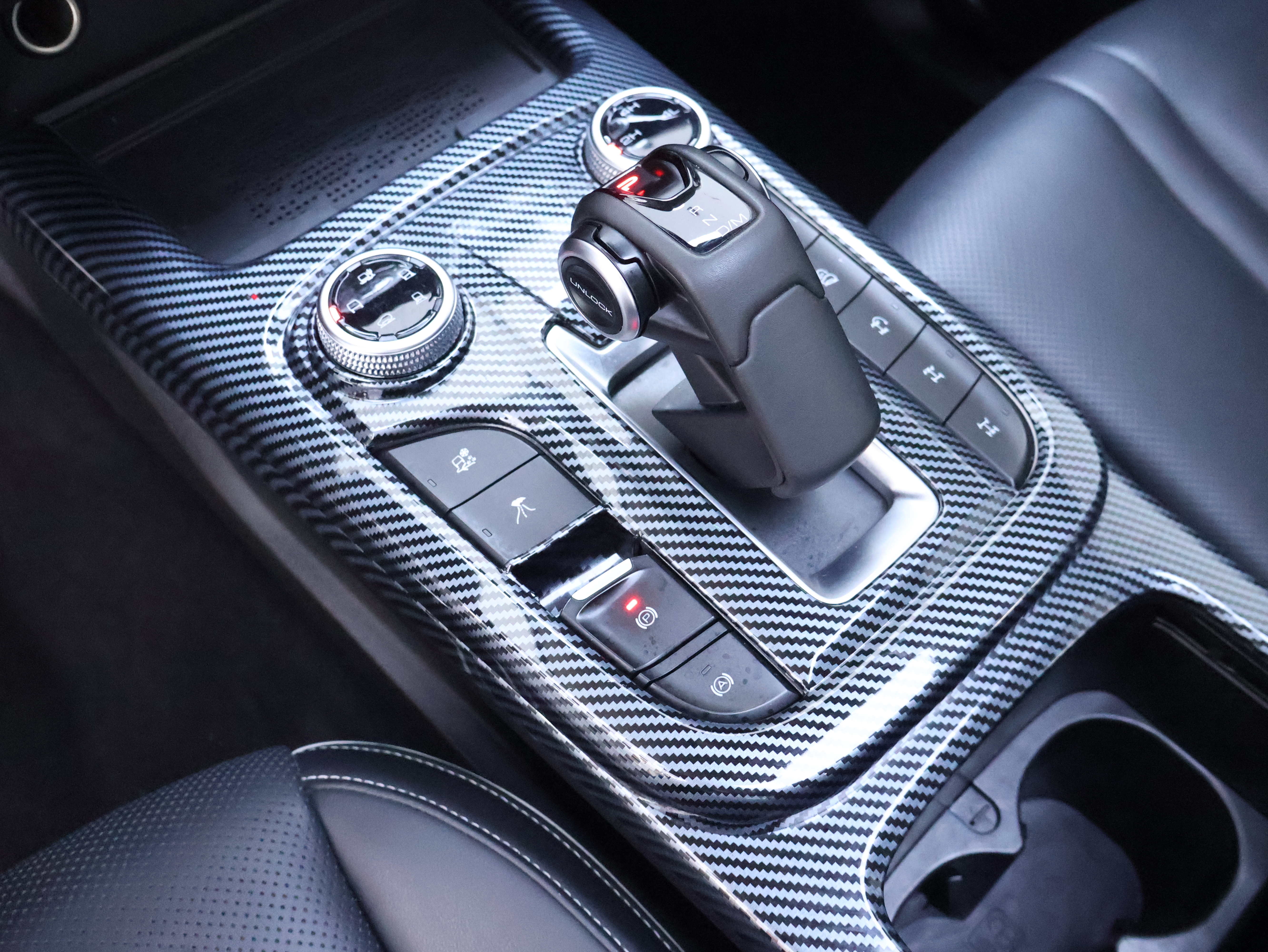 Tank 300 2023 immagine di auto #12