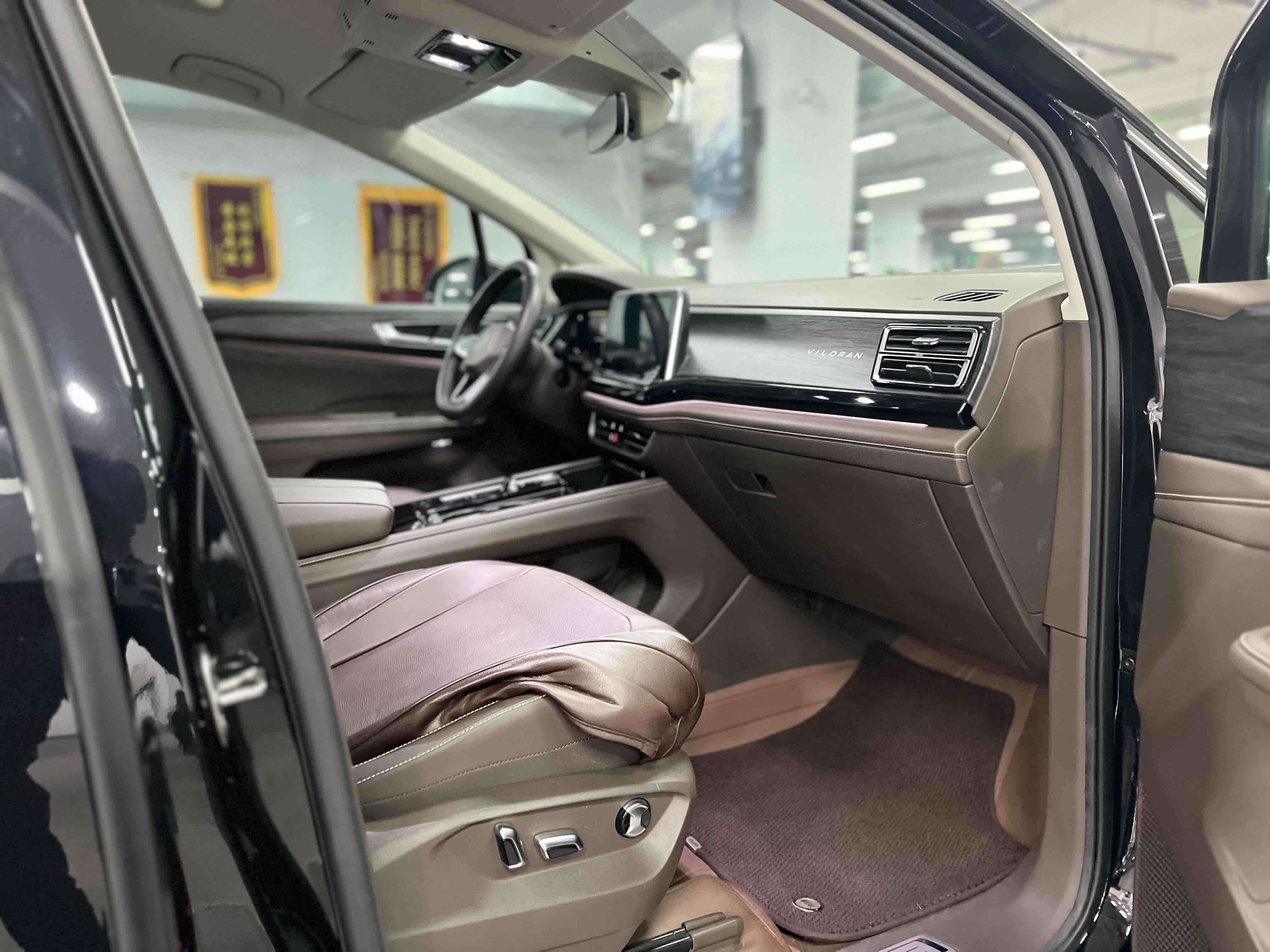 Volkswagen Viloran 2023 #12 Volkswagen Viloran 2023 car image #12