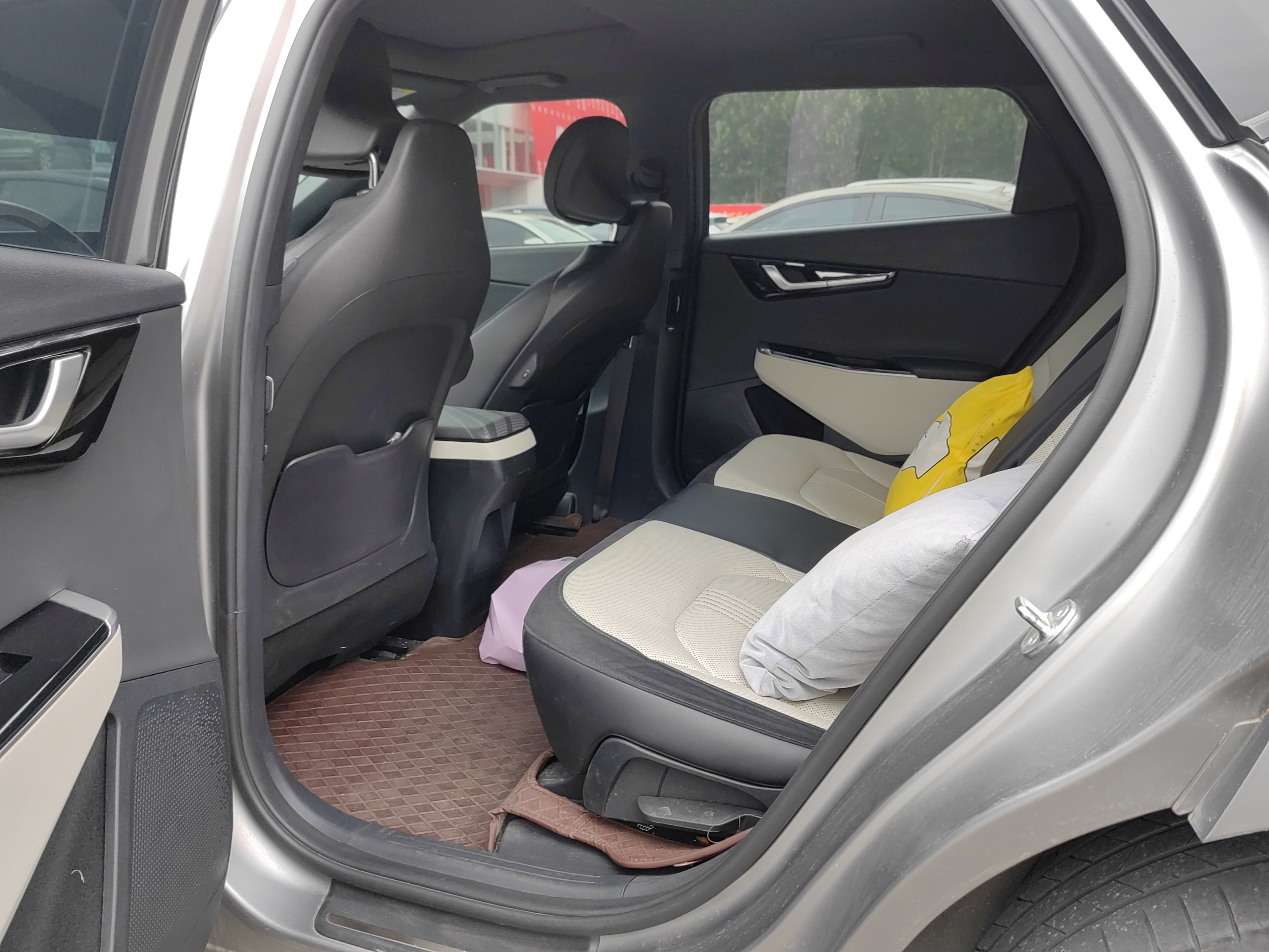 起亚 起亚EV6 2023 汽车图片 #12