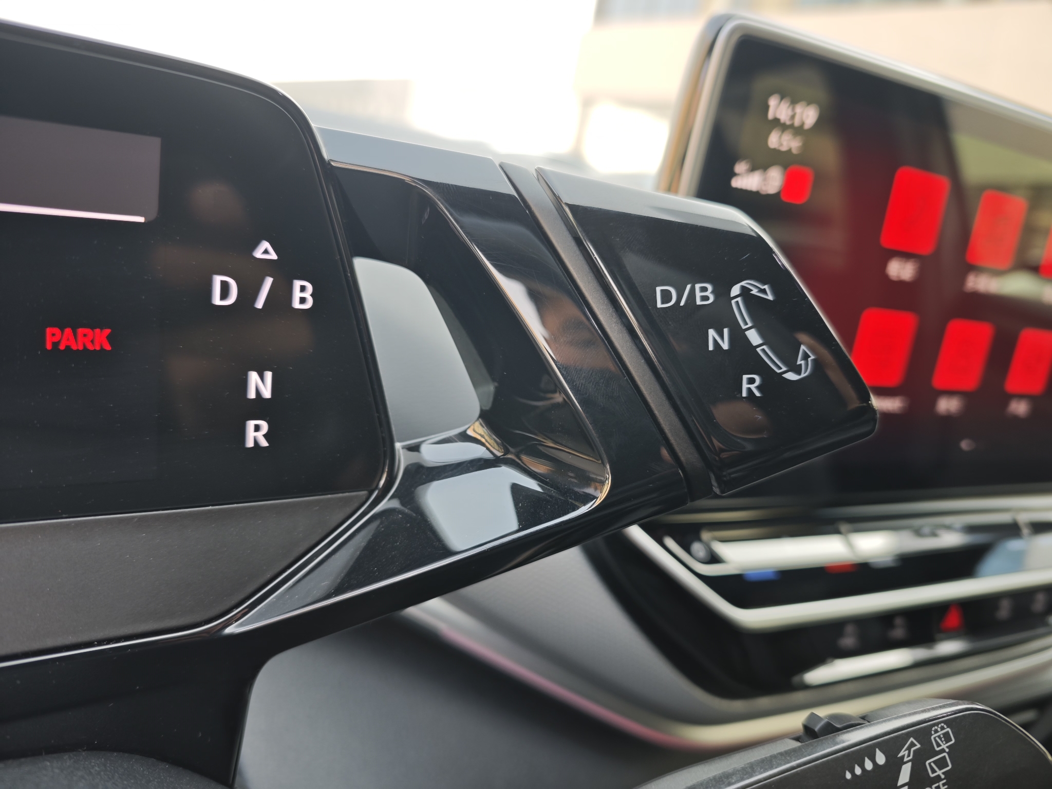 Volkswagen ID.4 Crozz 2024 car image #12