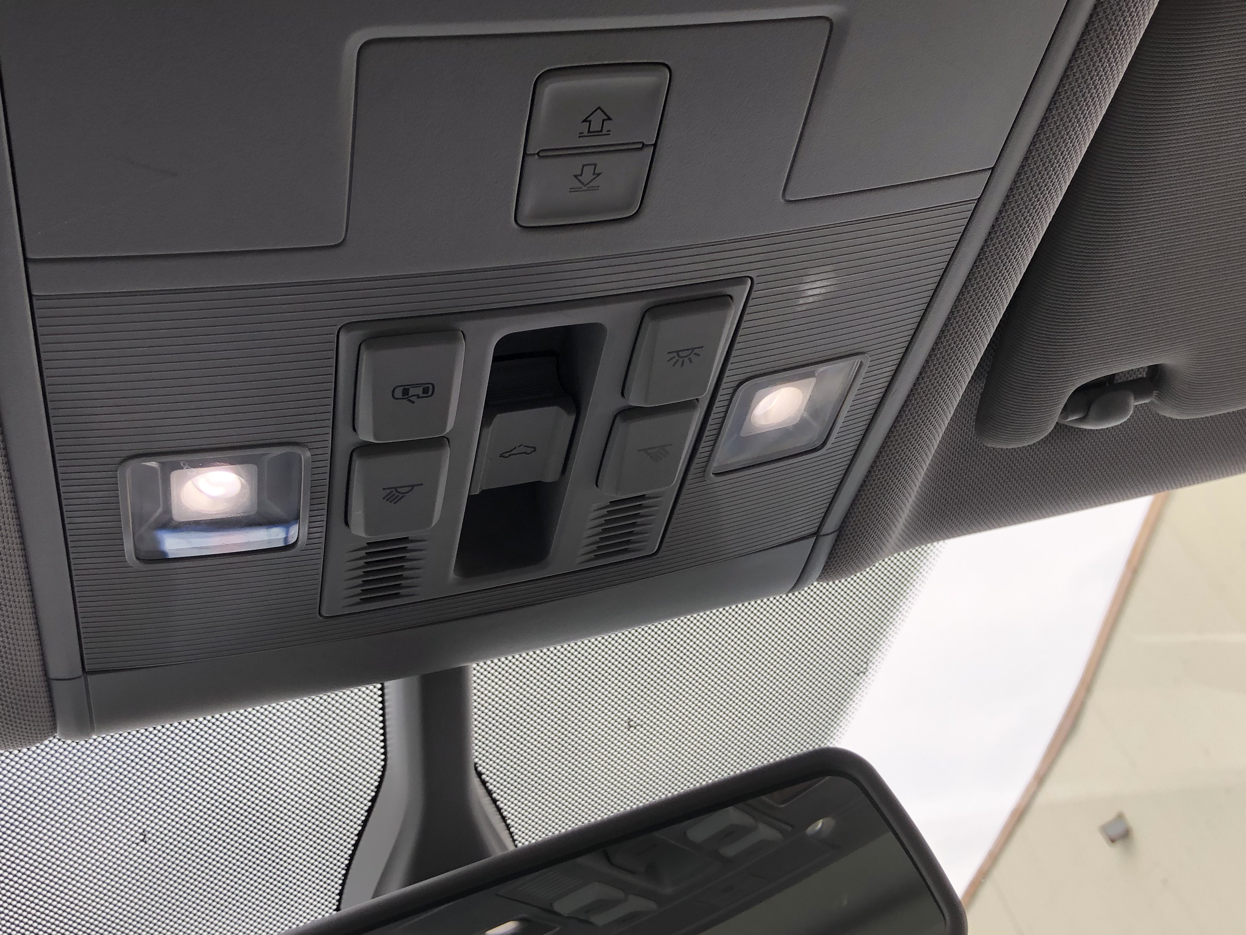 Volkswagen Tacqua 2023 car image #12