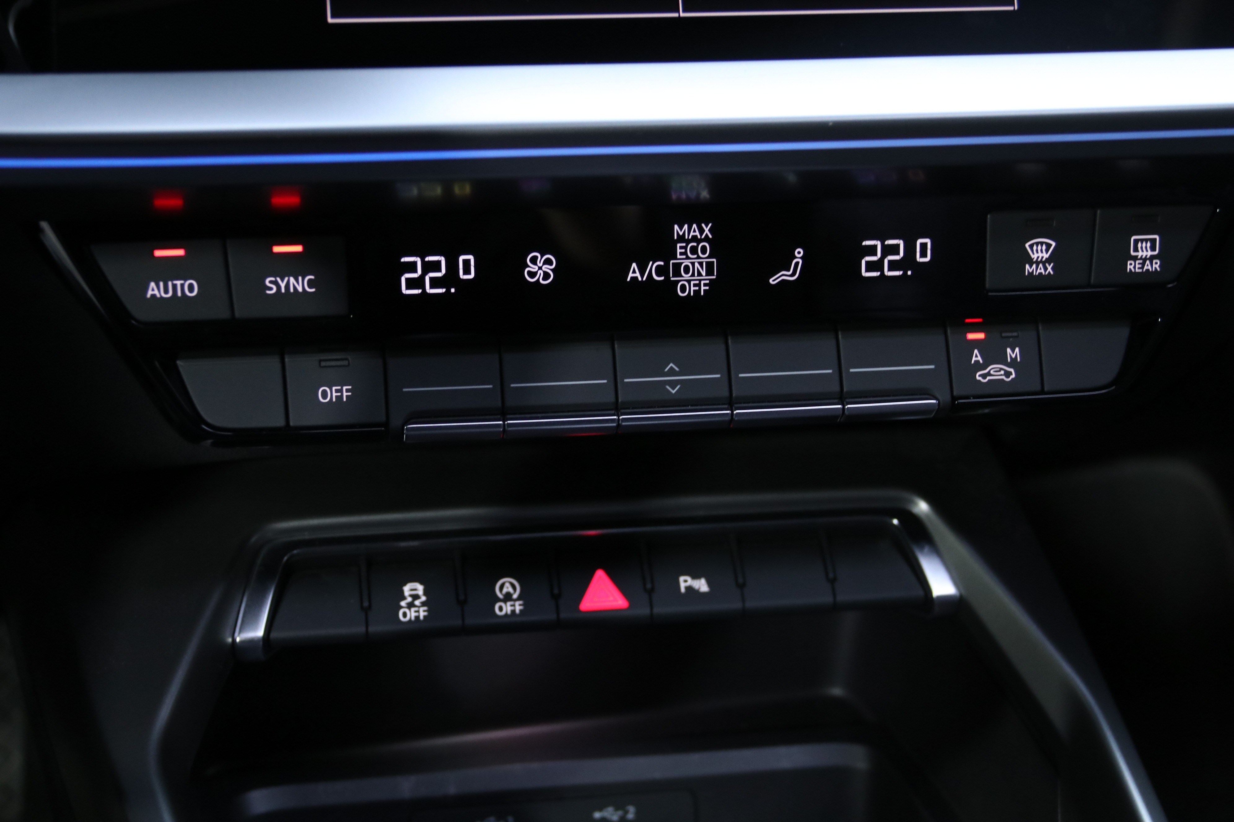 Audi A3 2024 car image #12