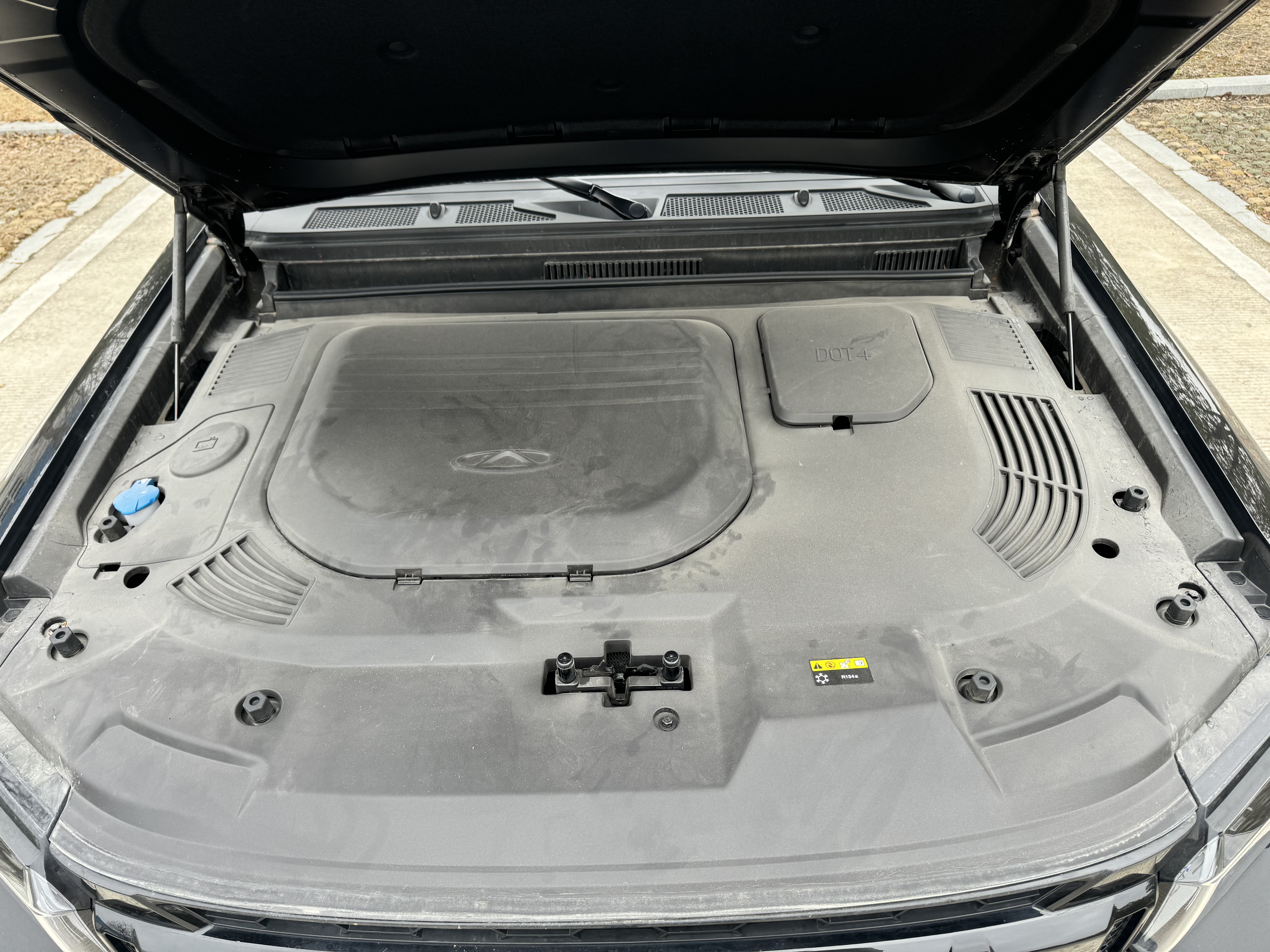 Jetour Traveller 2024 car image #12