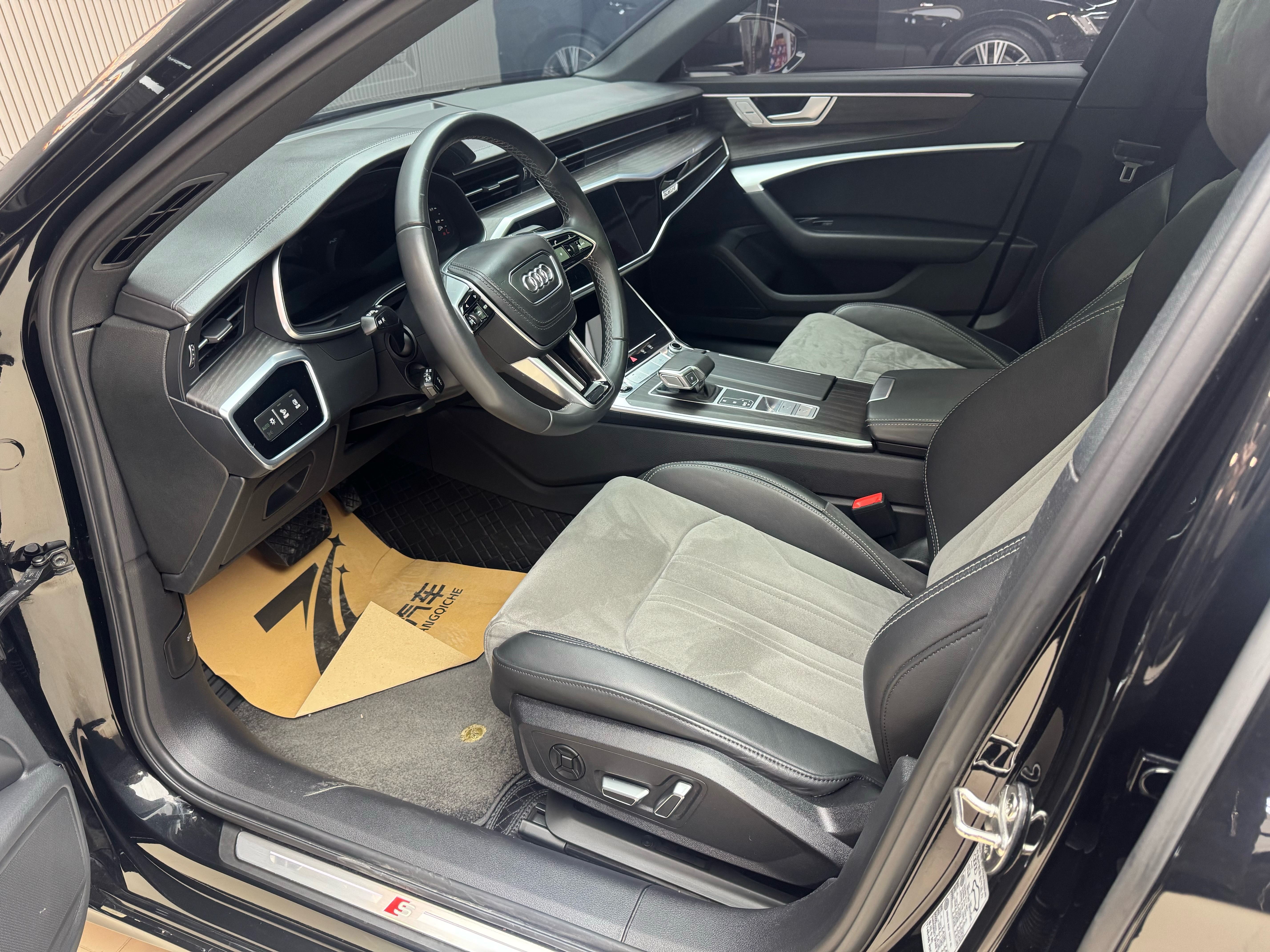 Audi A6L 2024 car image #12