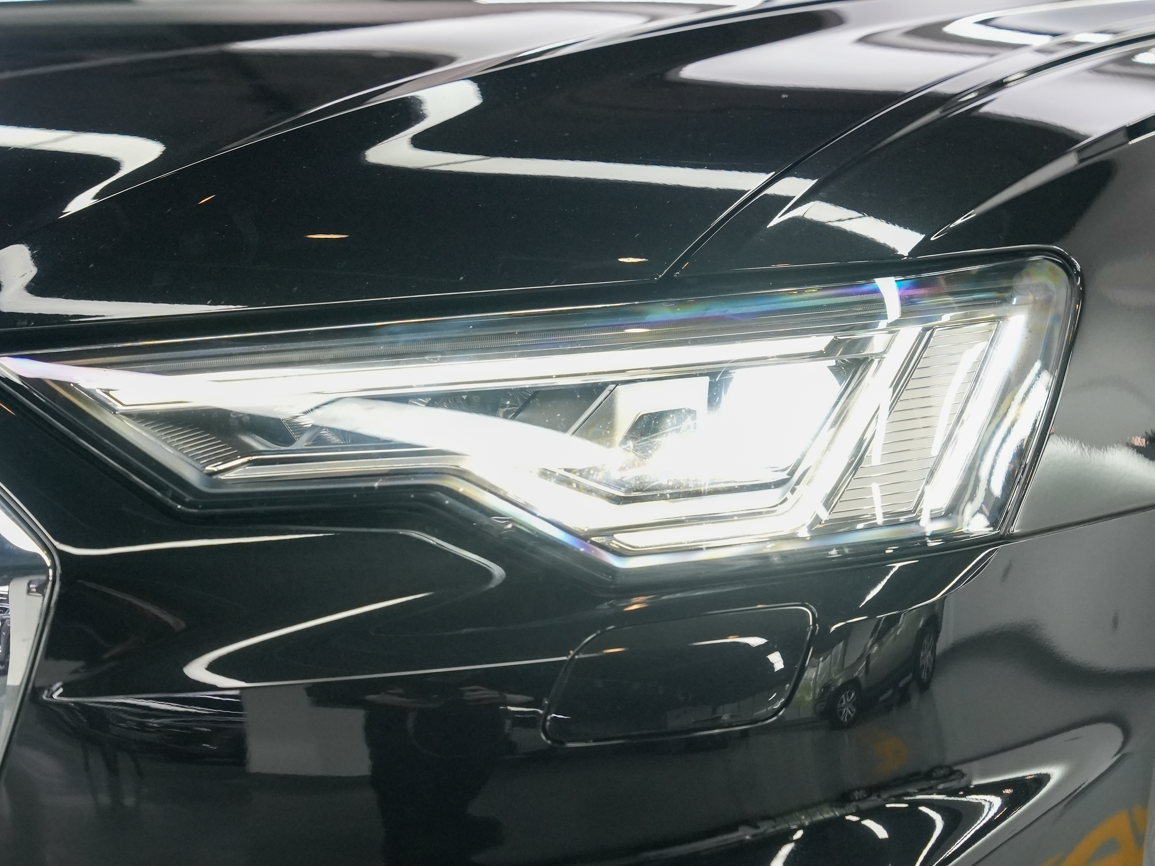 Audi A6L 2024 car image #12