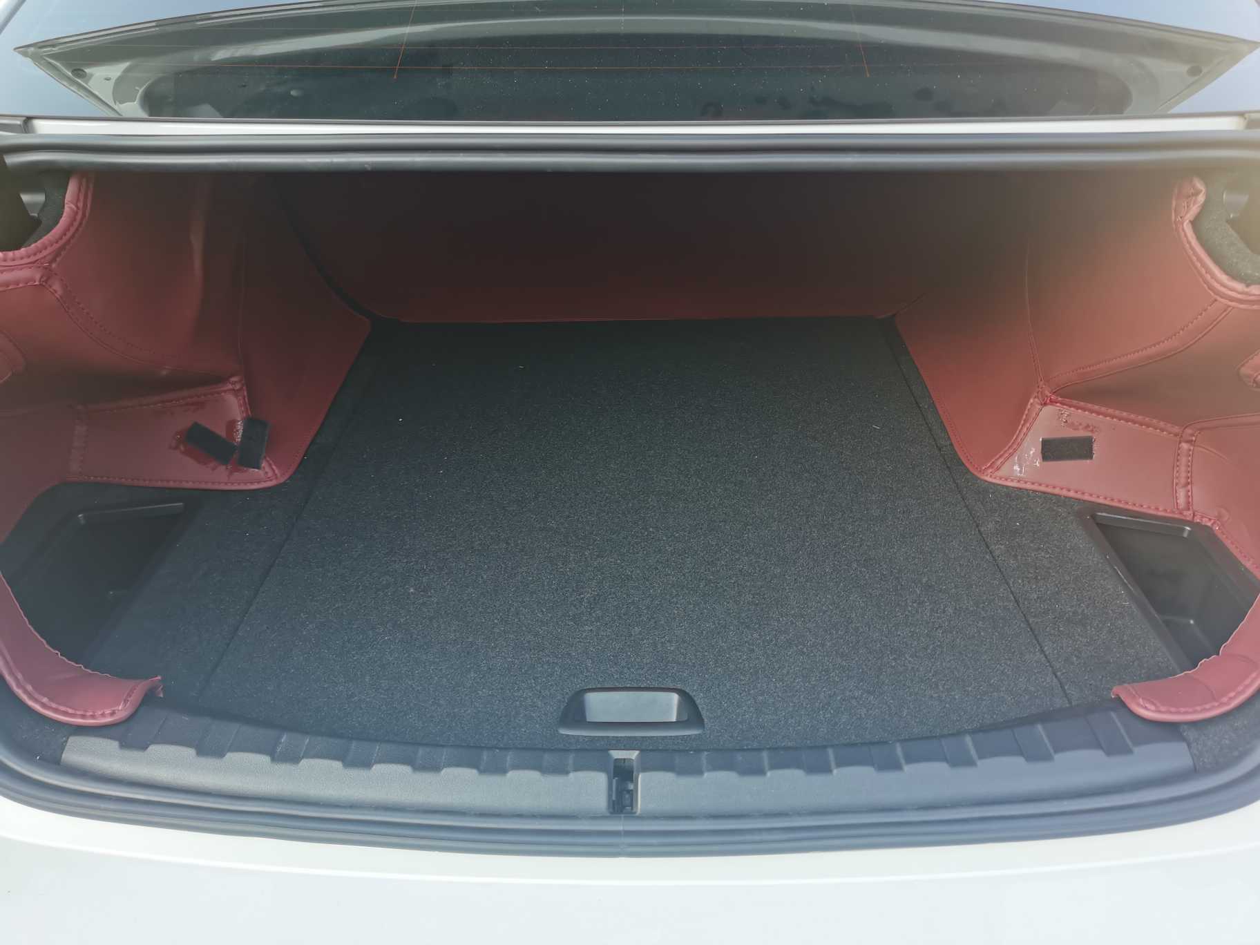 BMW i3 2024 car image #12