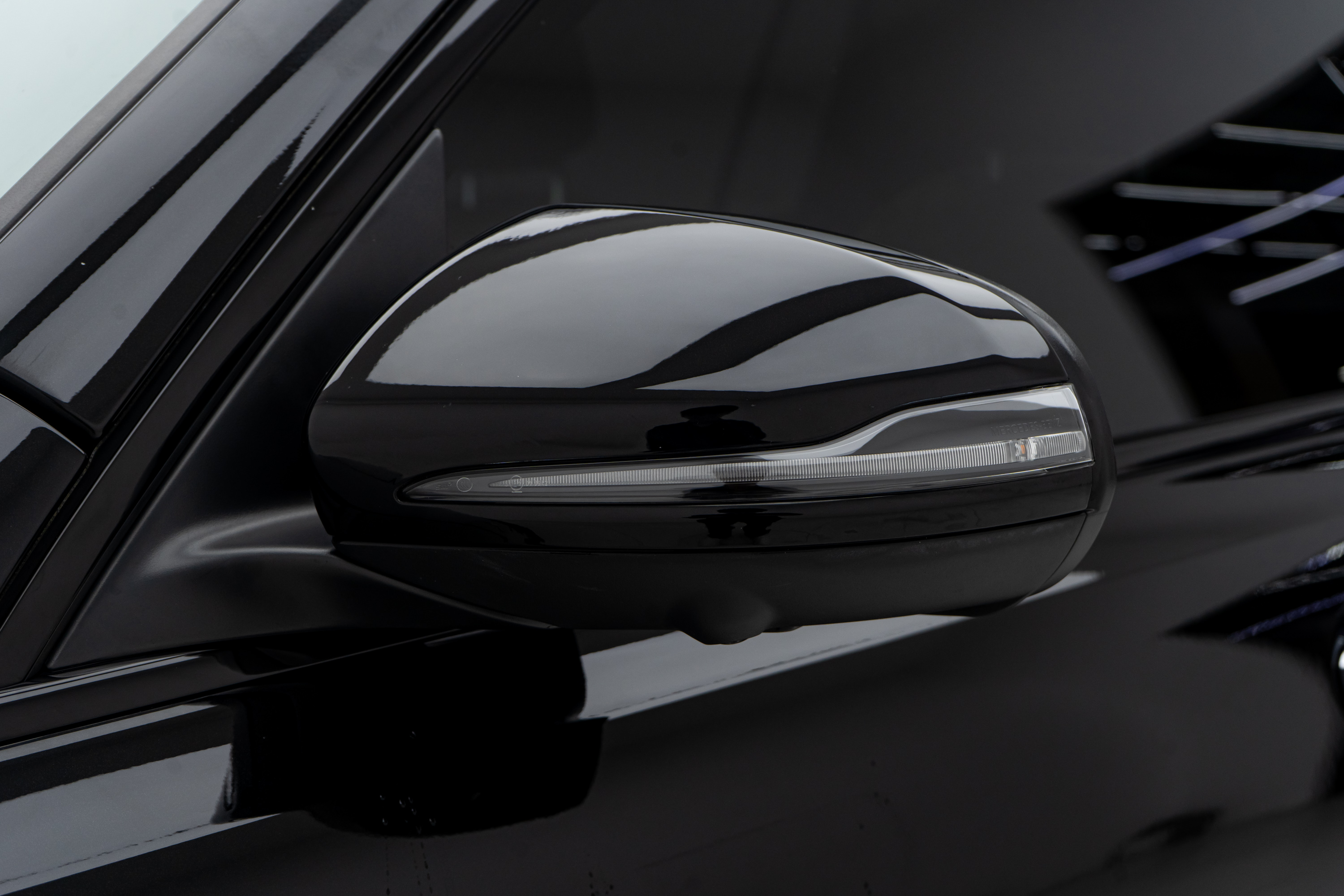 Mercedes-Benz GLB AMG 2024 car image #12