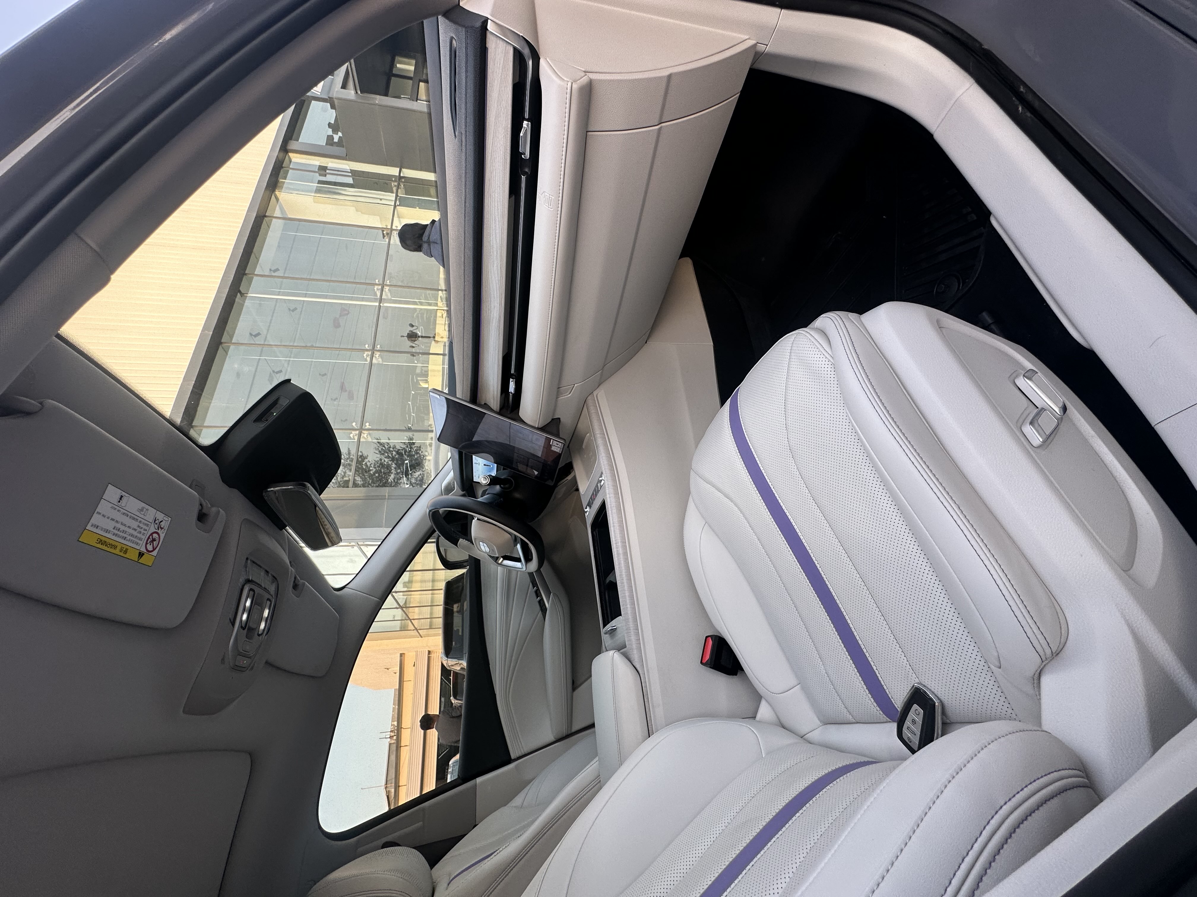 GEELY PrefaceL 2023 car image #12