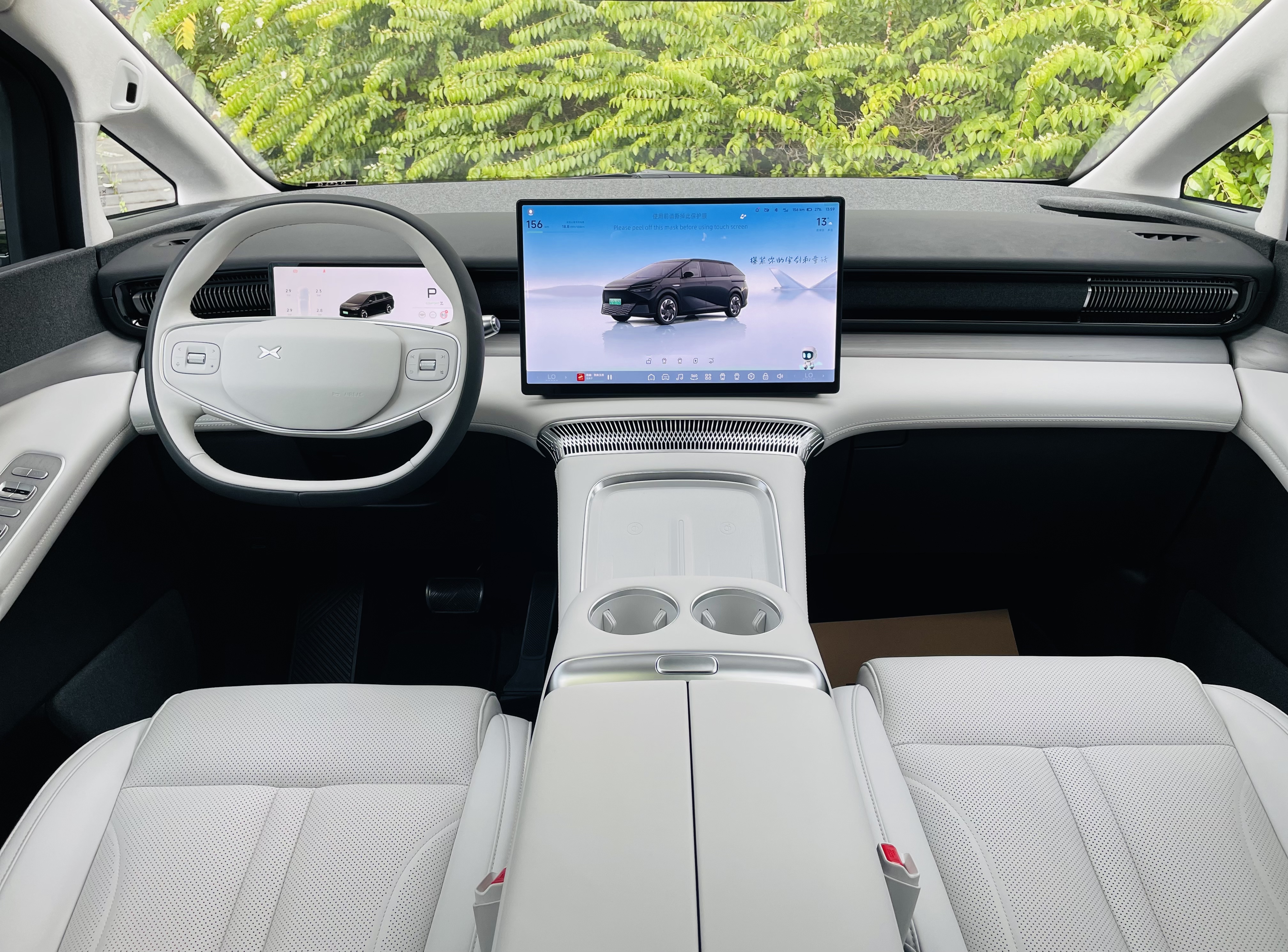 小鹏 小鹏X9 2025 汽车图片 #12