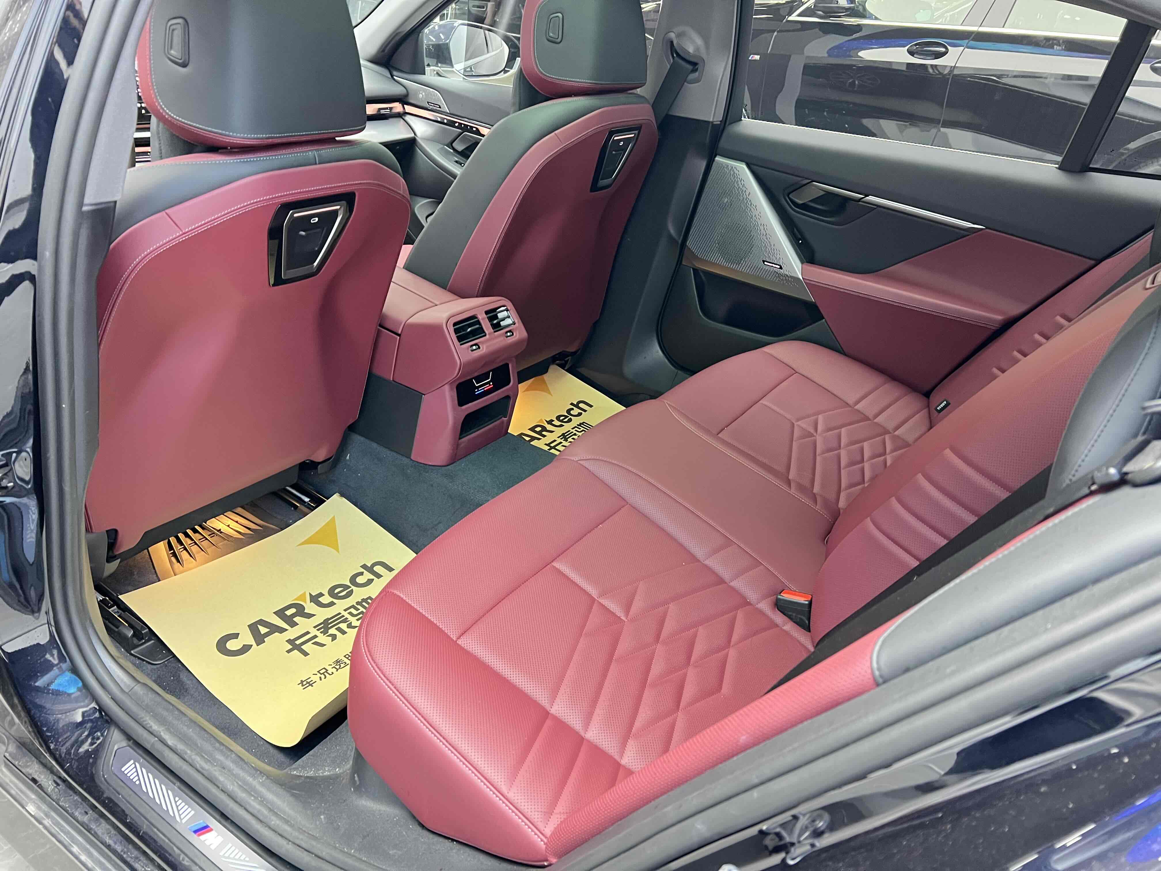 BMW i5 M60 2025 #12 BMW i5 M60 2025 car image #12